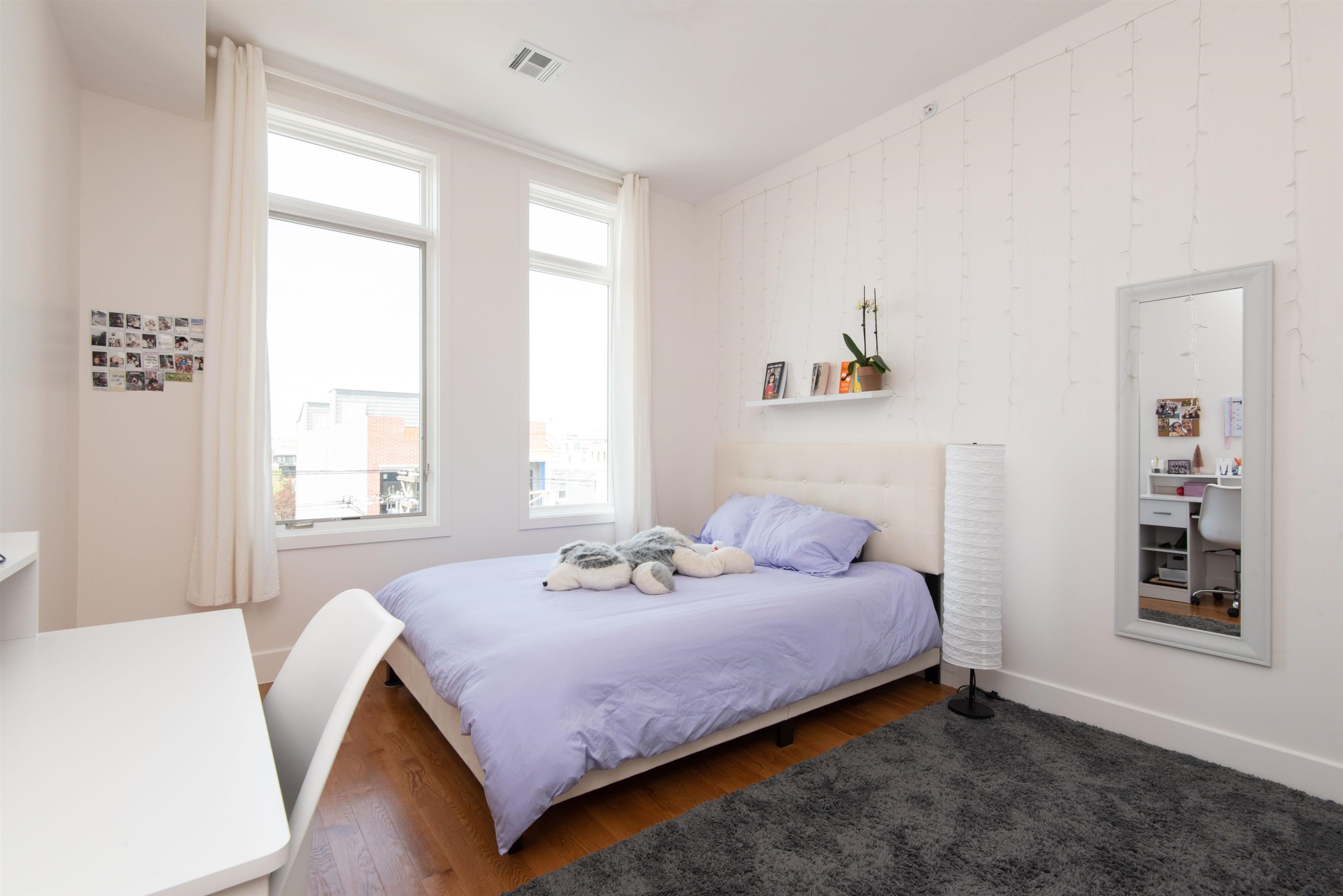 58 COLES ST Unit: 4B