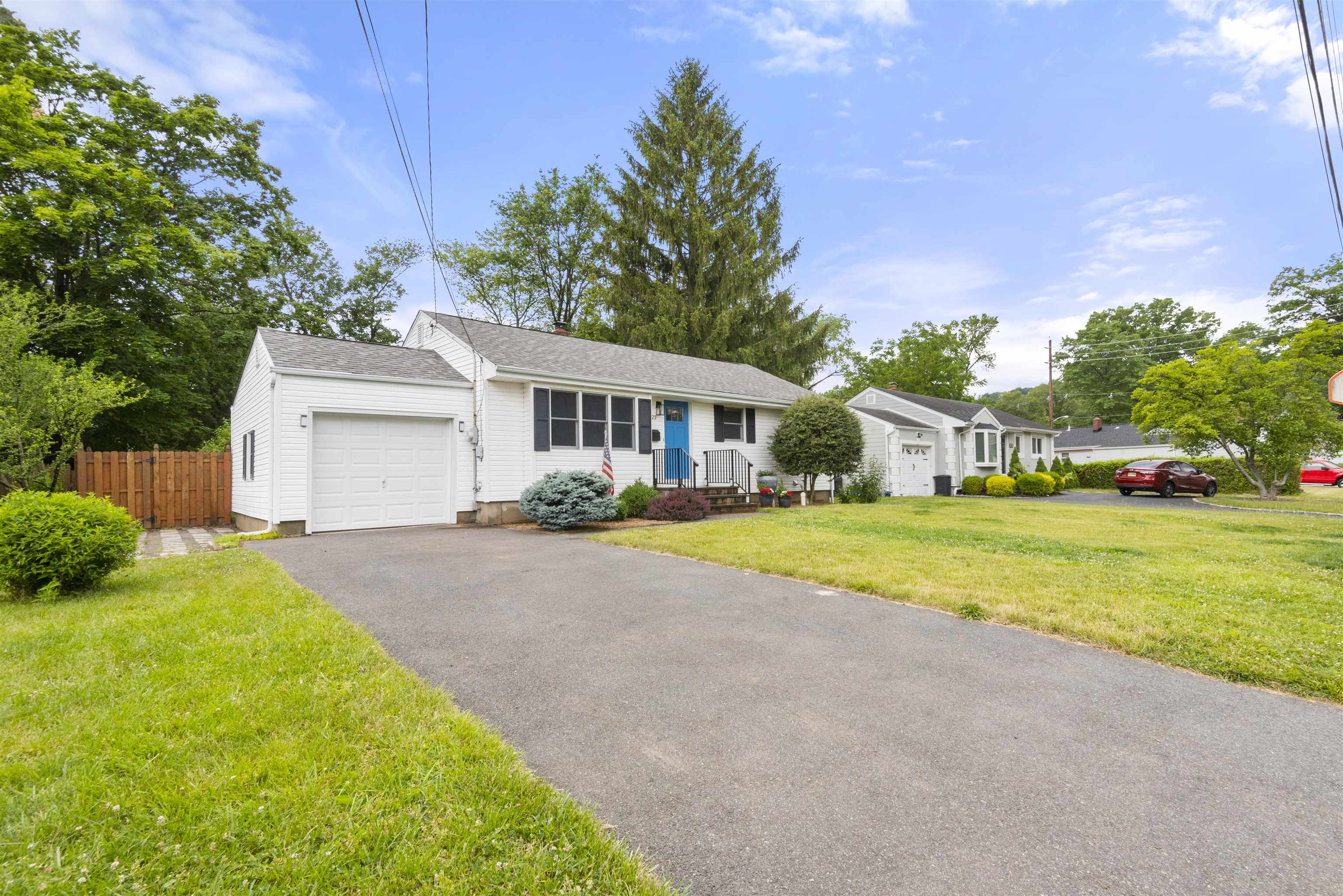 123 SWEET BRIAR LANE