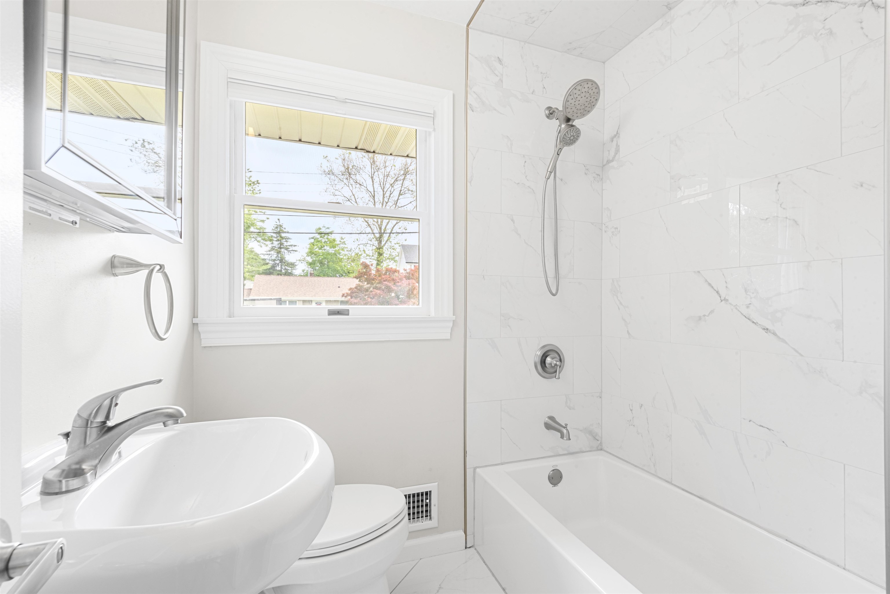 123 SWEET BRIAR LANE