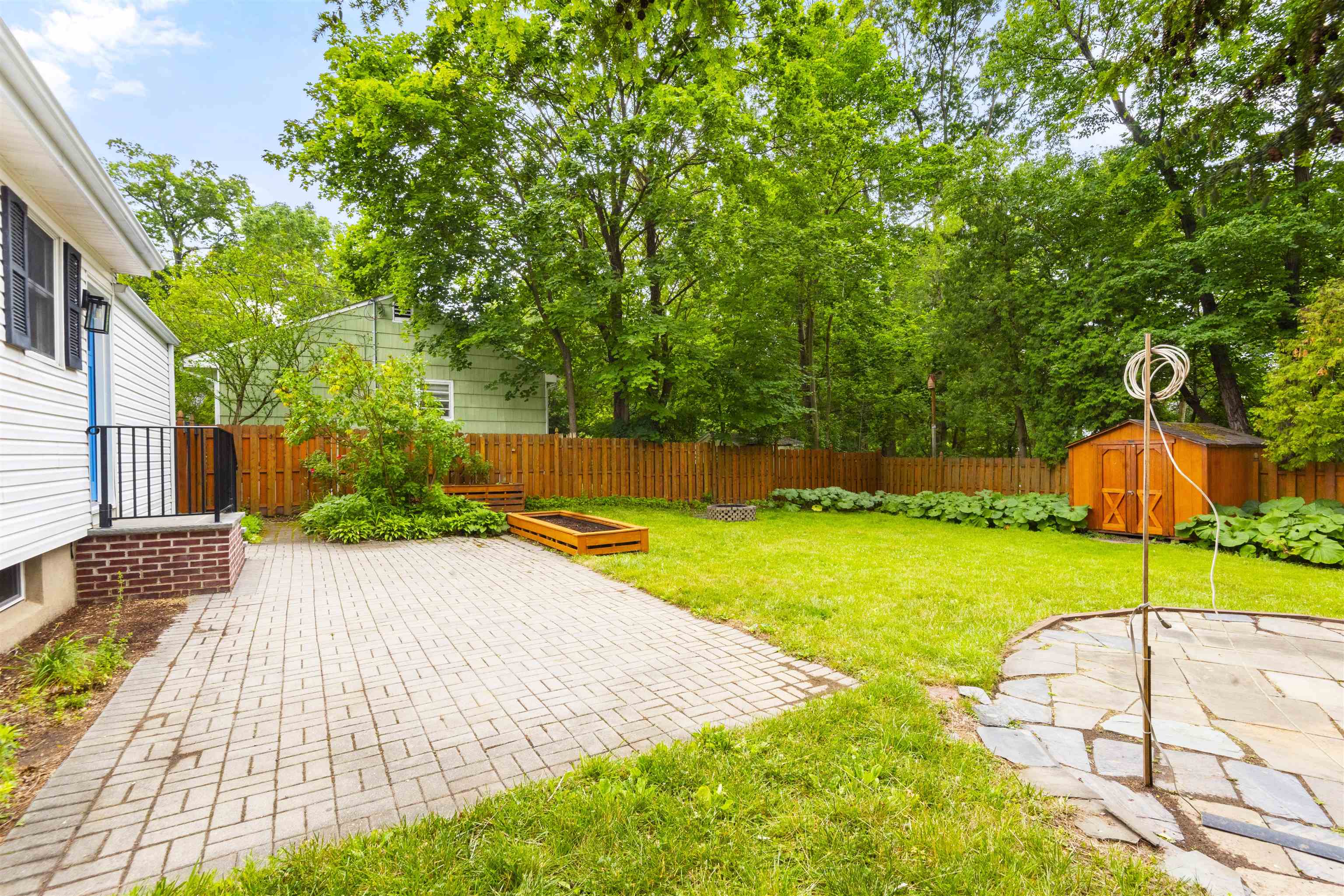 123 SWEET BRIAR LANE