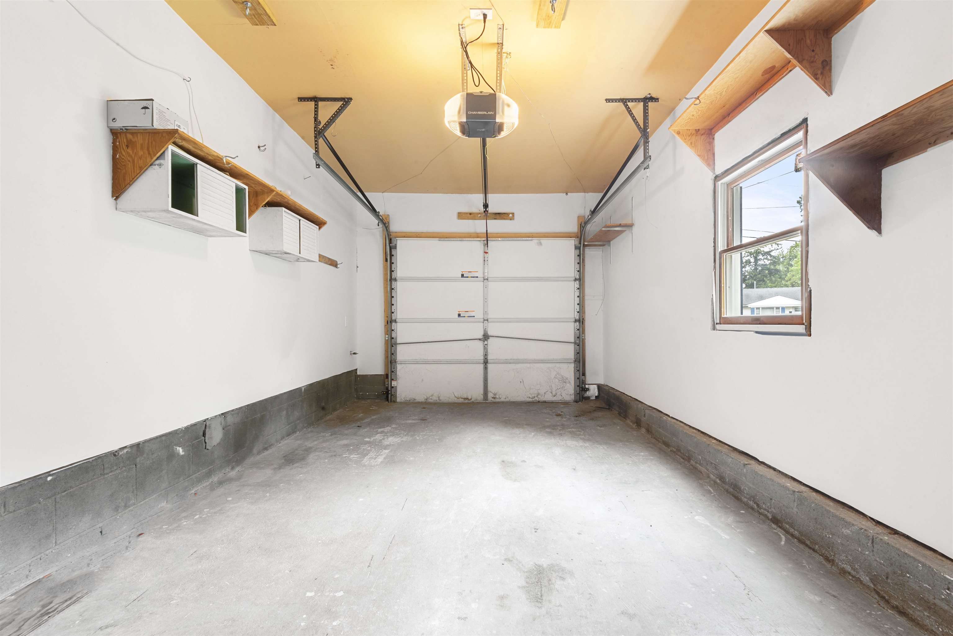 123 SWEET BRIAR LANE