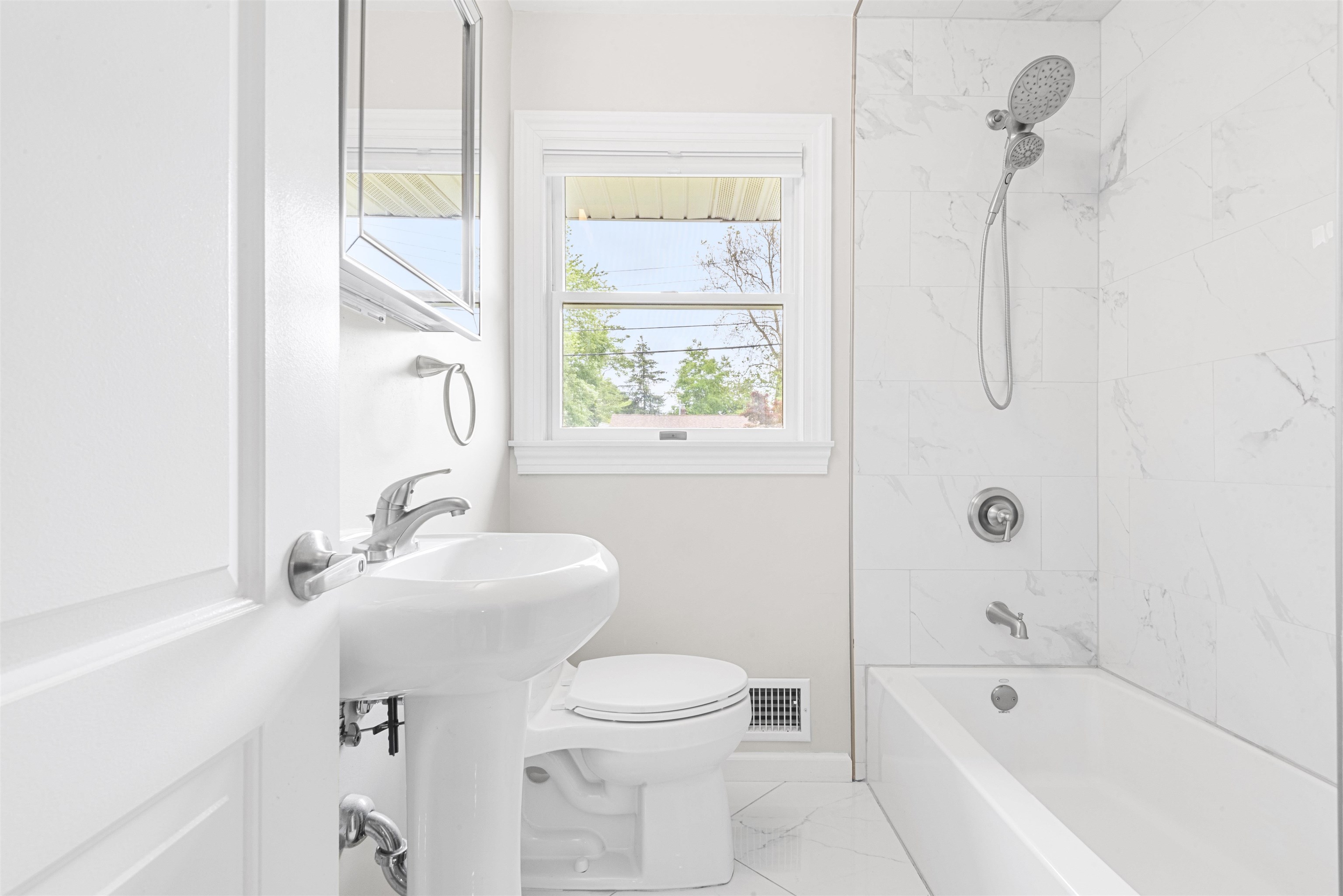 123 SWEET BRIAR LANE