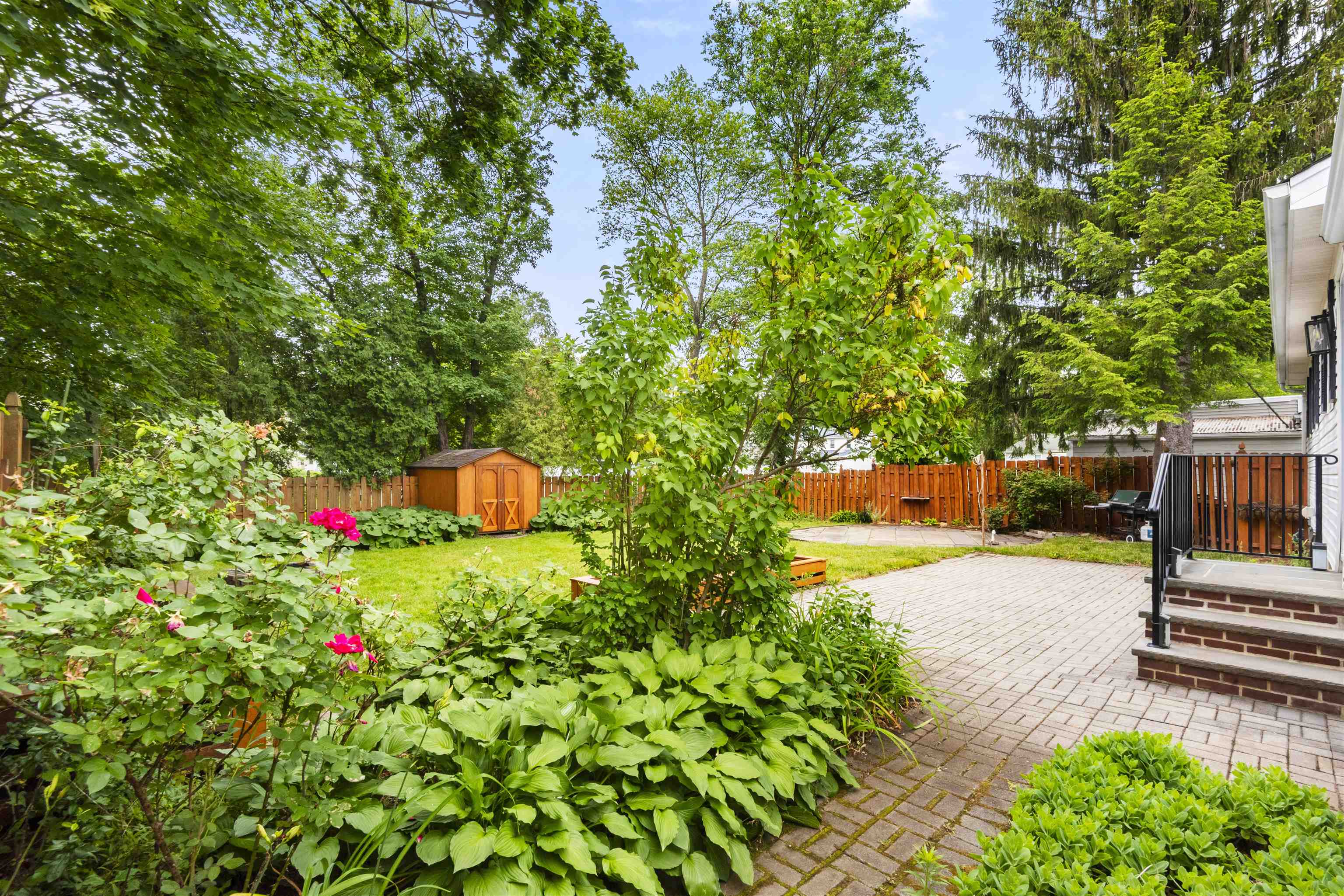 123 SWEET BRIAR LANE