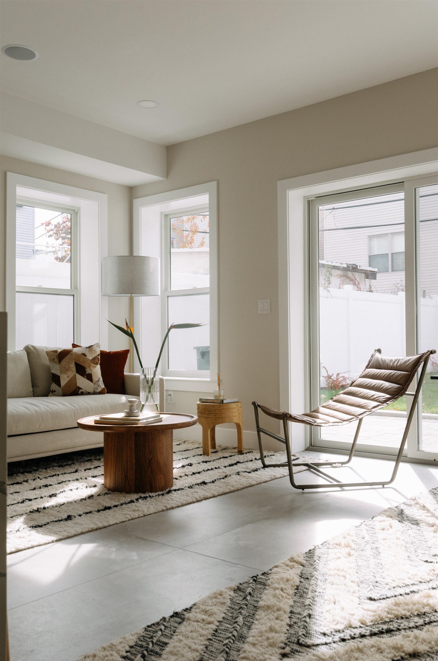 197 GRIFFITH ST Unit: 1