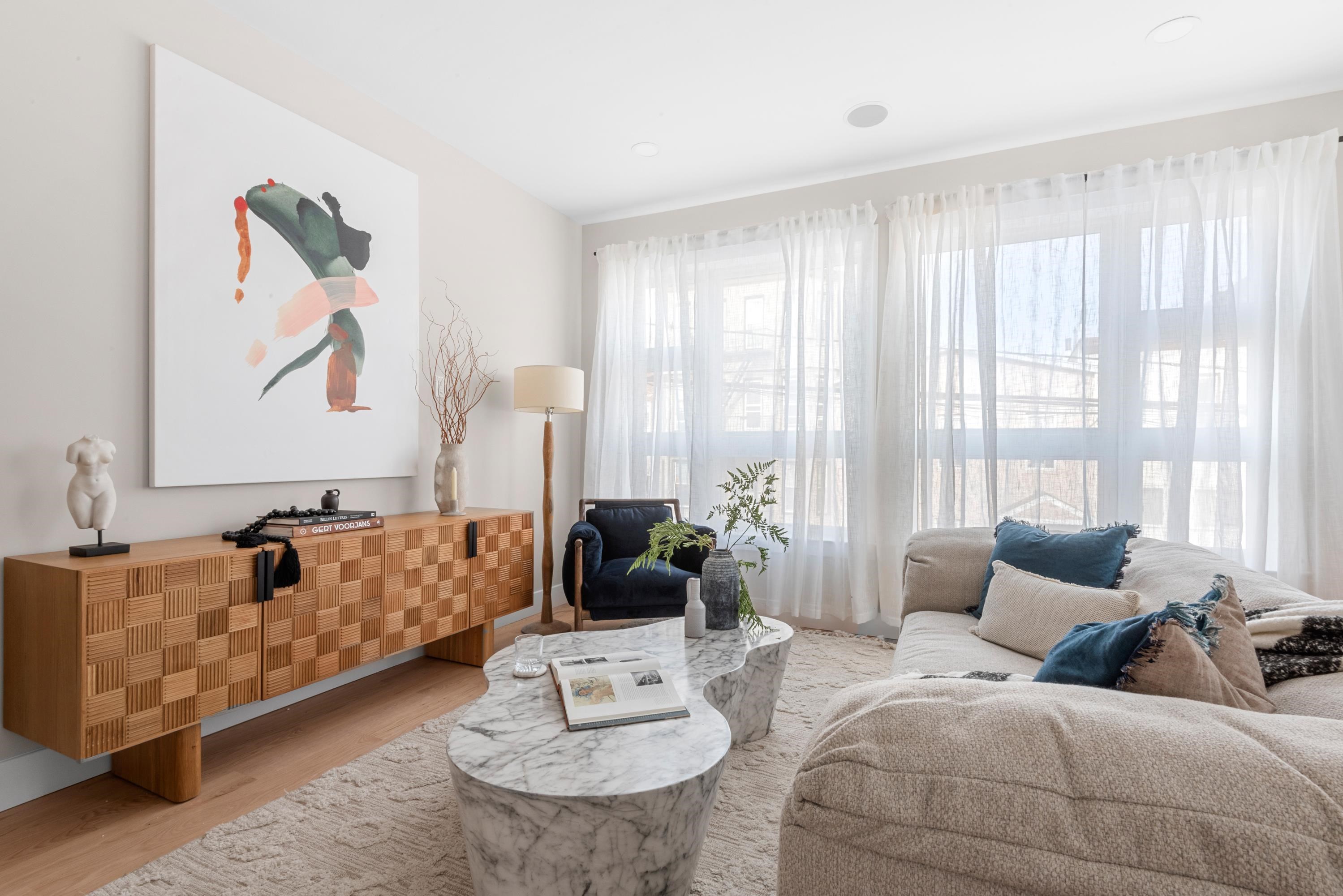 197 GRIFFITH ST Unit: 1