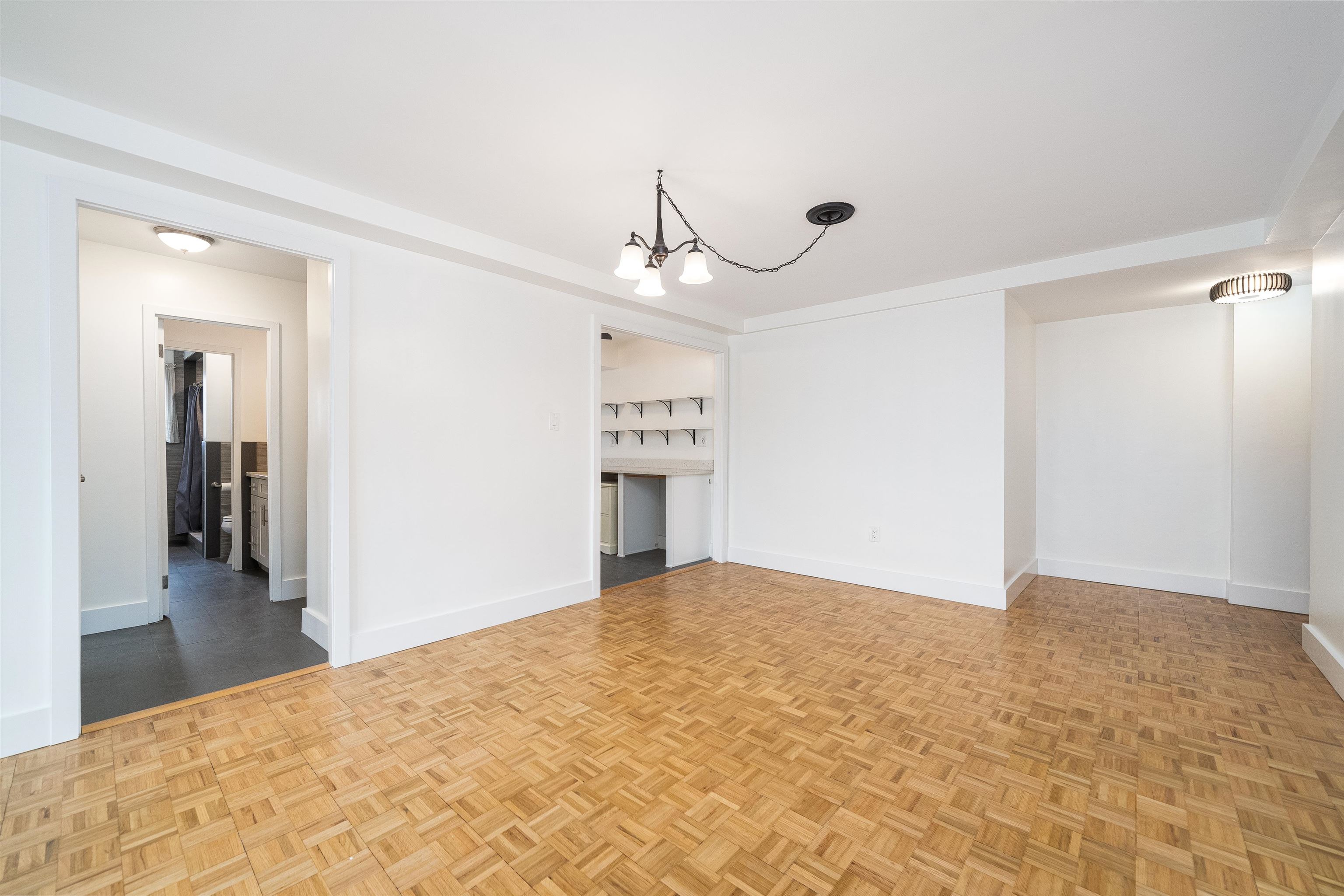 1070 KENNEDY BLVD Unit: 4A