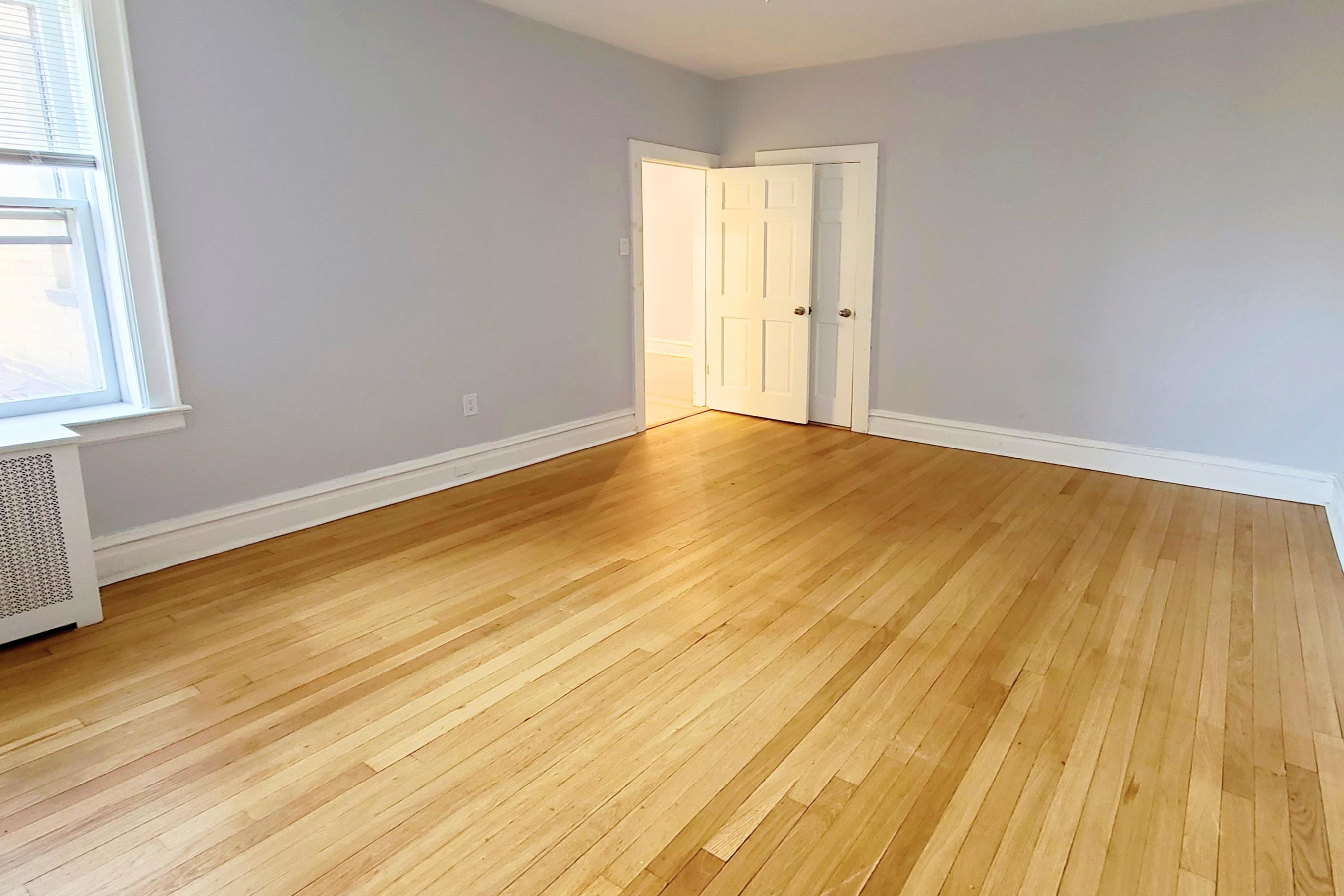 107 KENSINGTON AVE Unit: 402