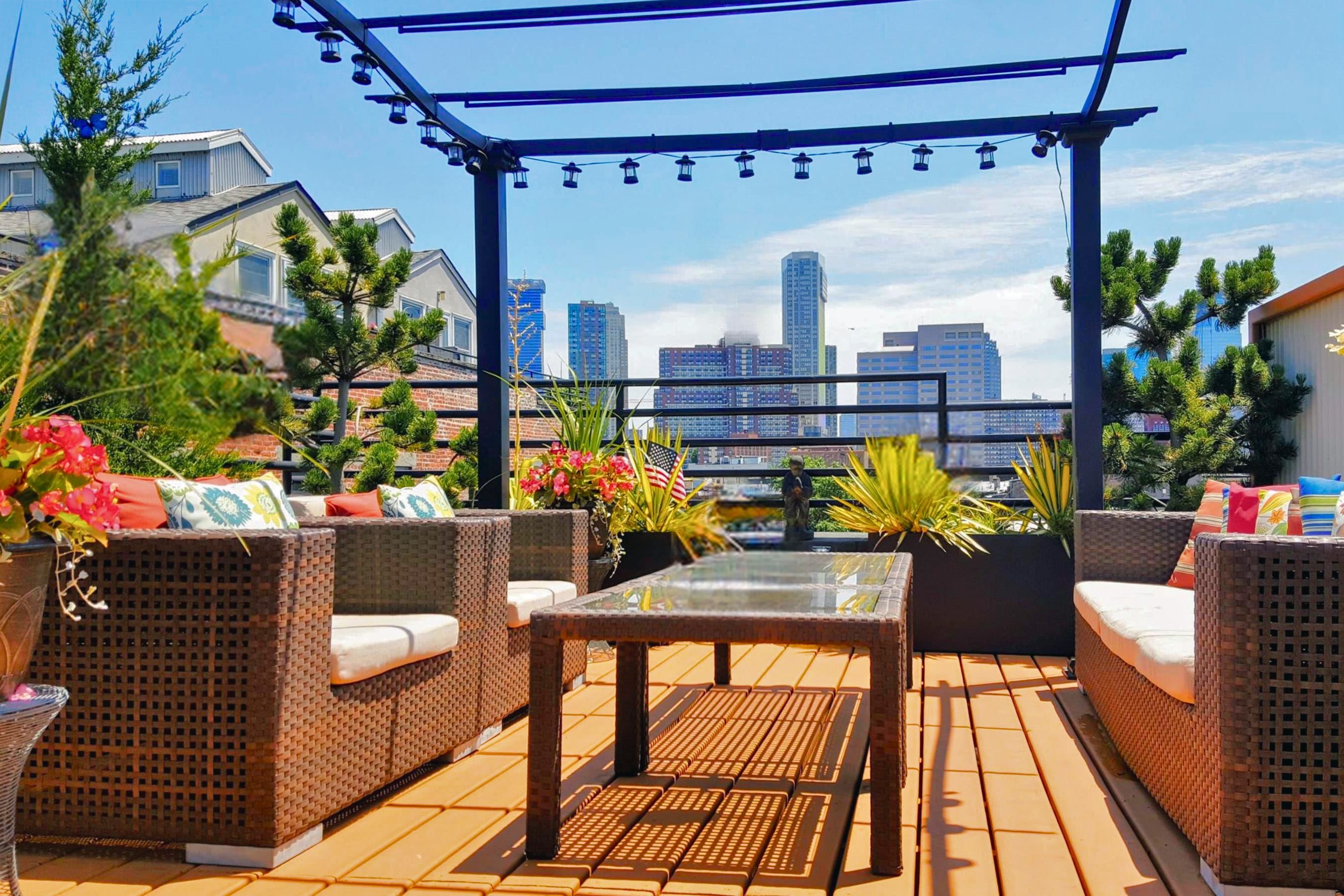 347 VARICK ST Unit: 420A