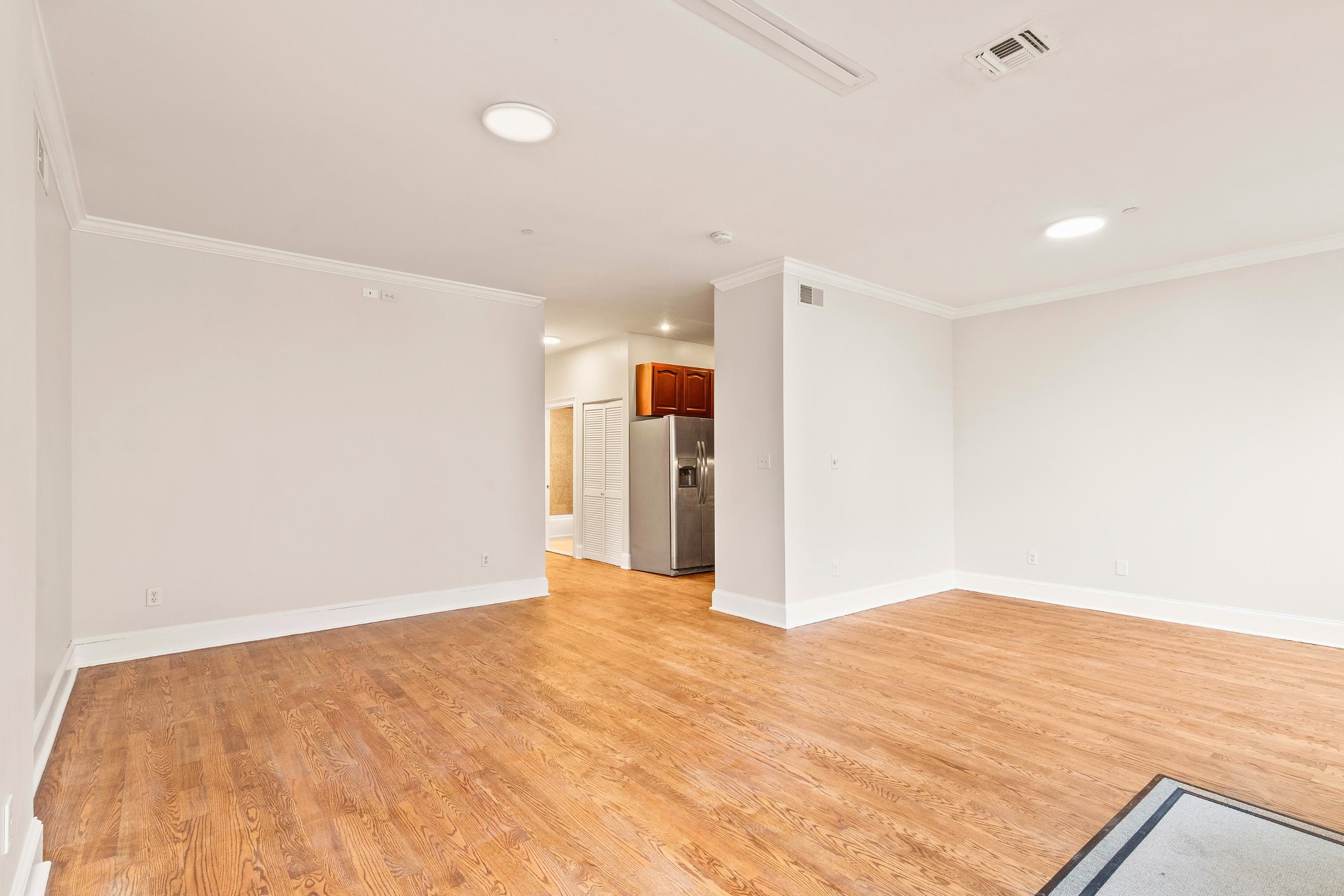 118 BRUNSWICK ST Unit: 1