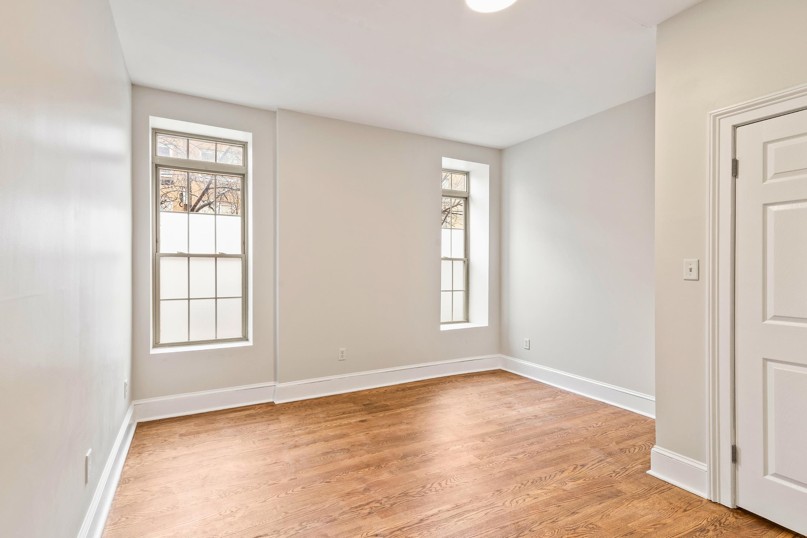 118 BRUNSWICK ST Unit: 1