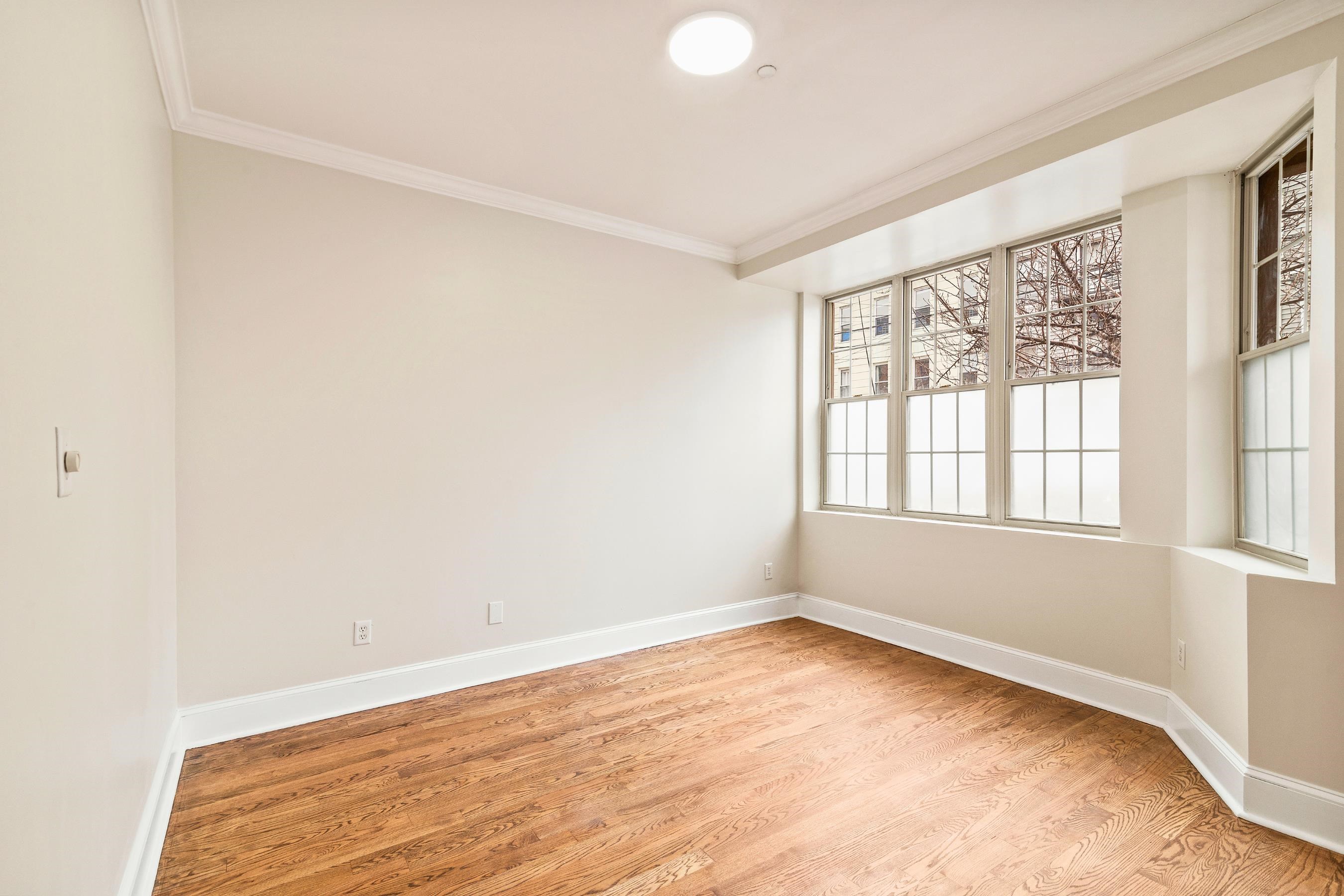 118 BRUNSWICK ST Unit: 1