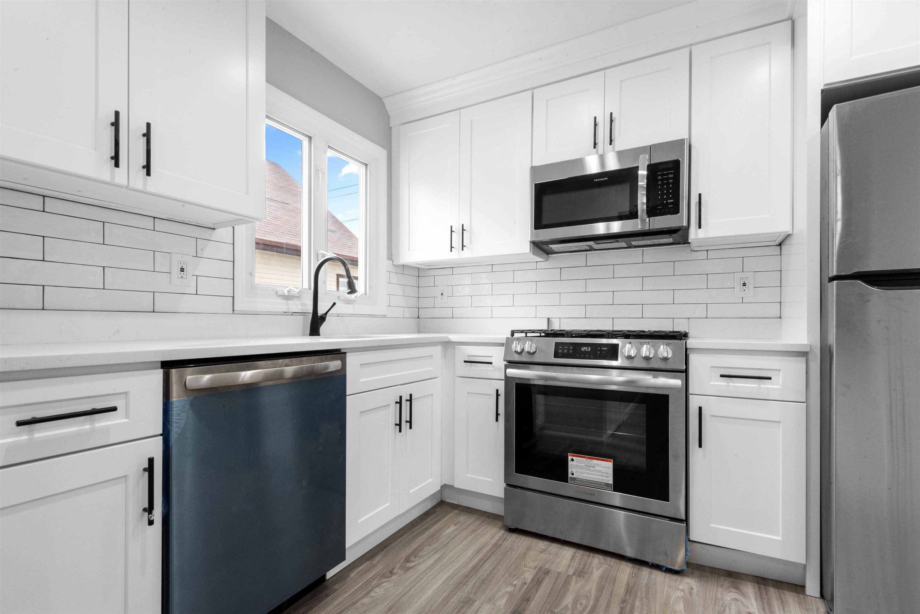 75 RIVERVIEW RD Unit: 1