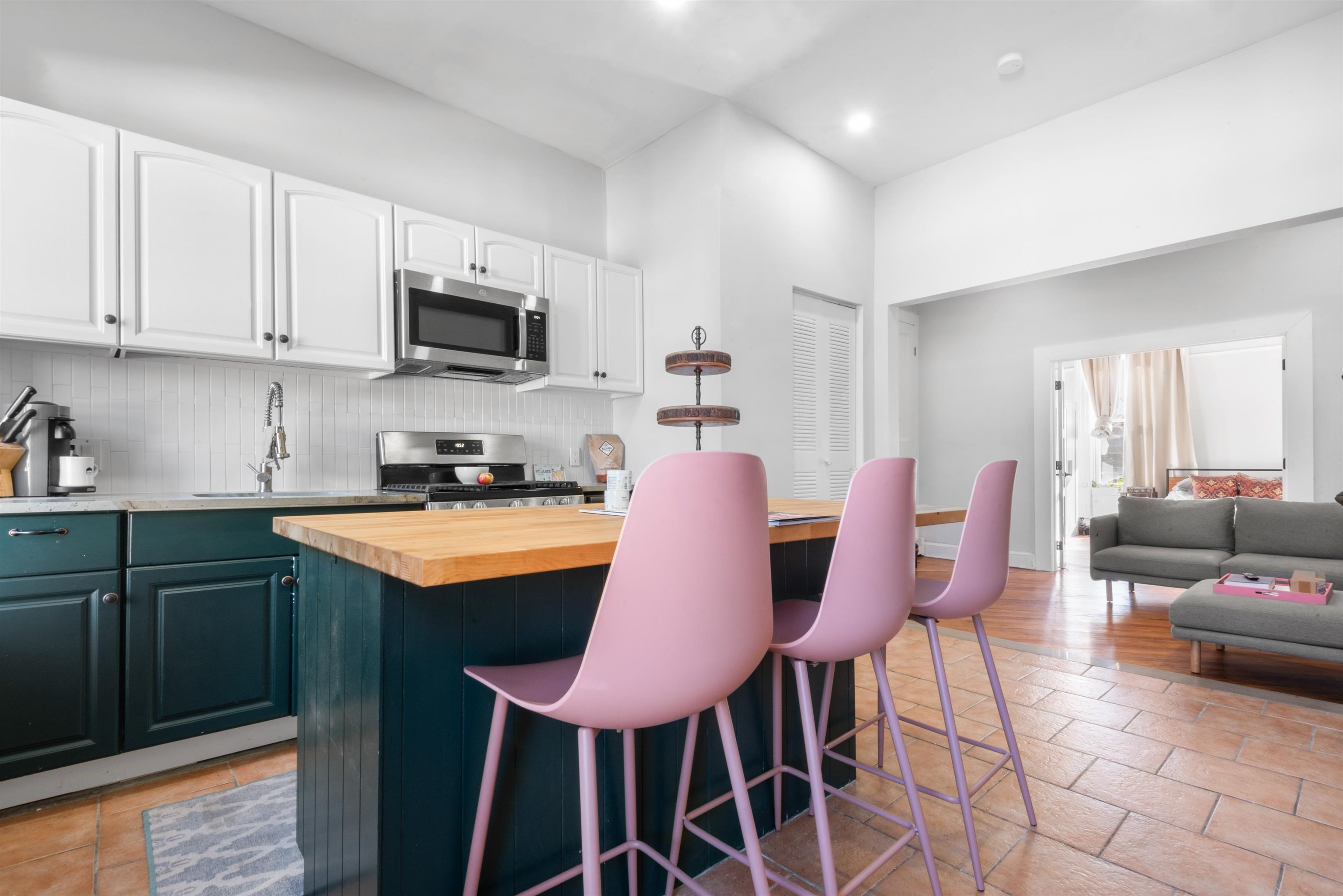 321 PACIFIC AVE Unit: 2