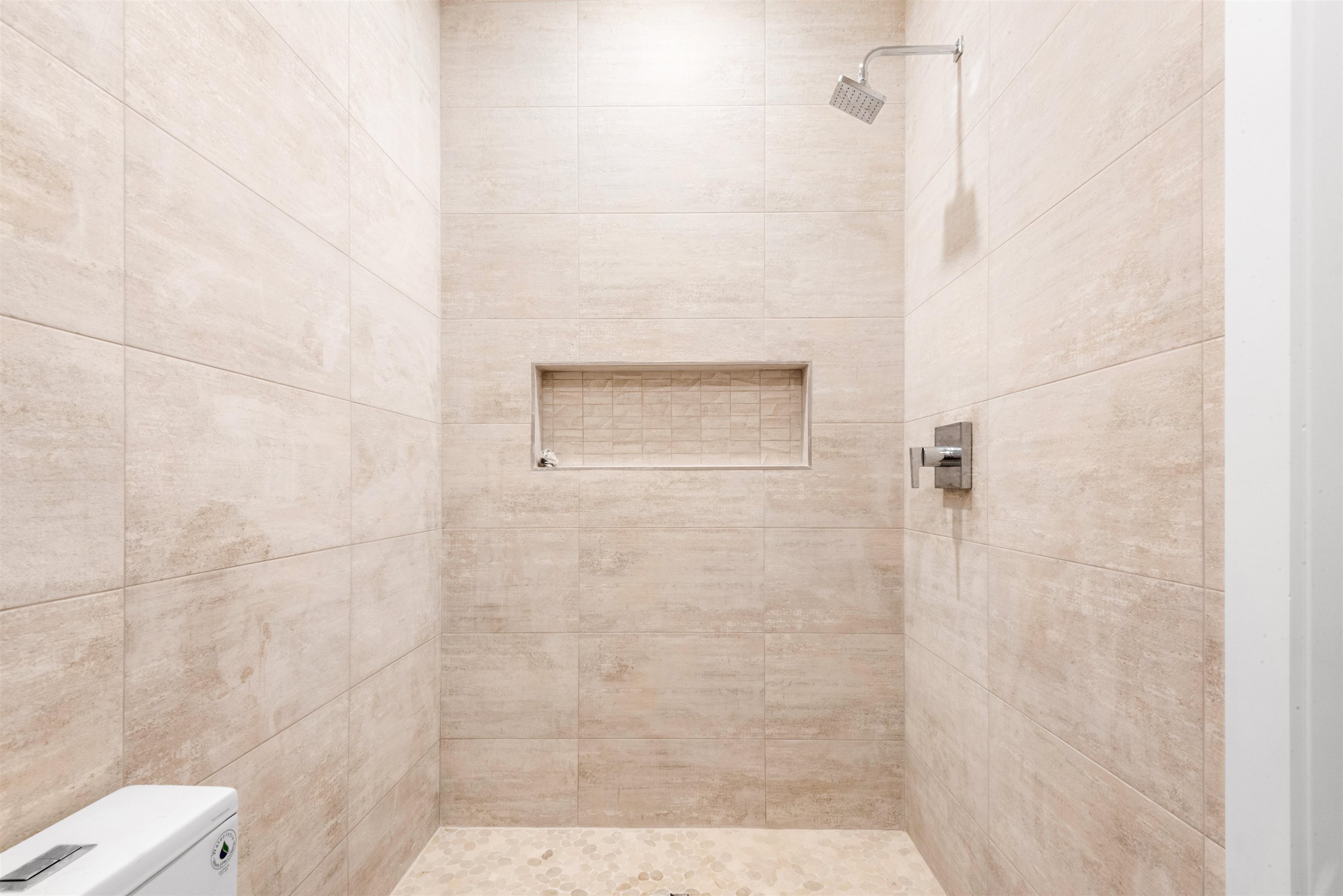 246 WEBSTER AVE Unit: 1