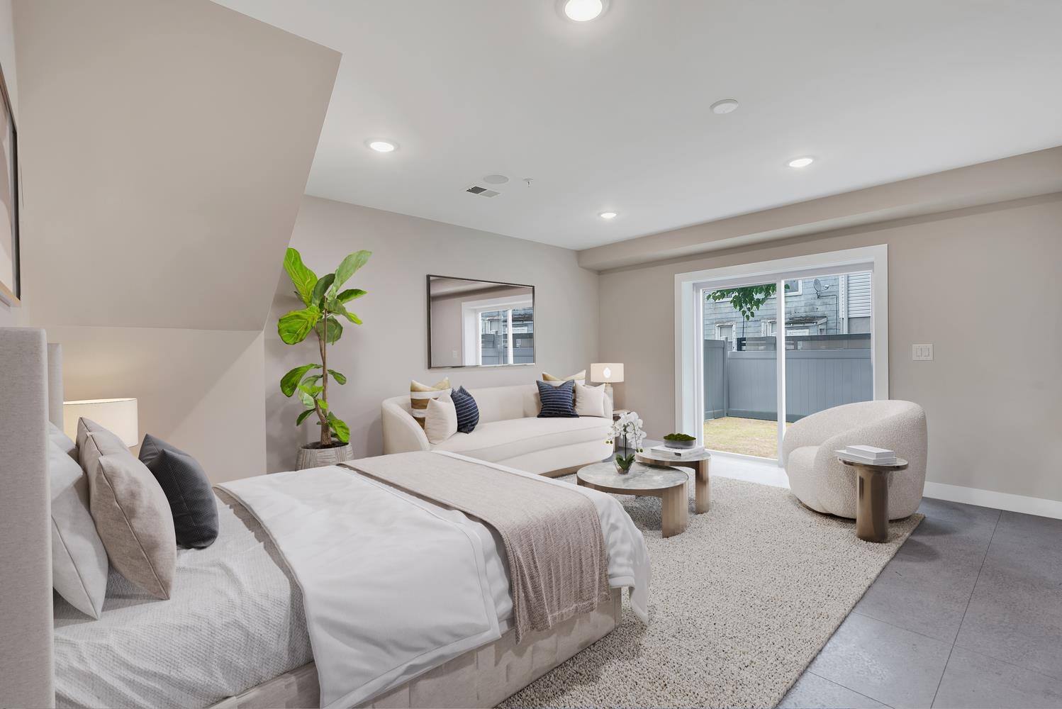 246 WEBSTER AVE Unit: 1