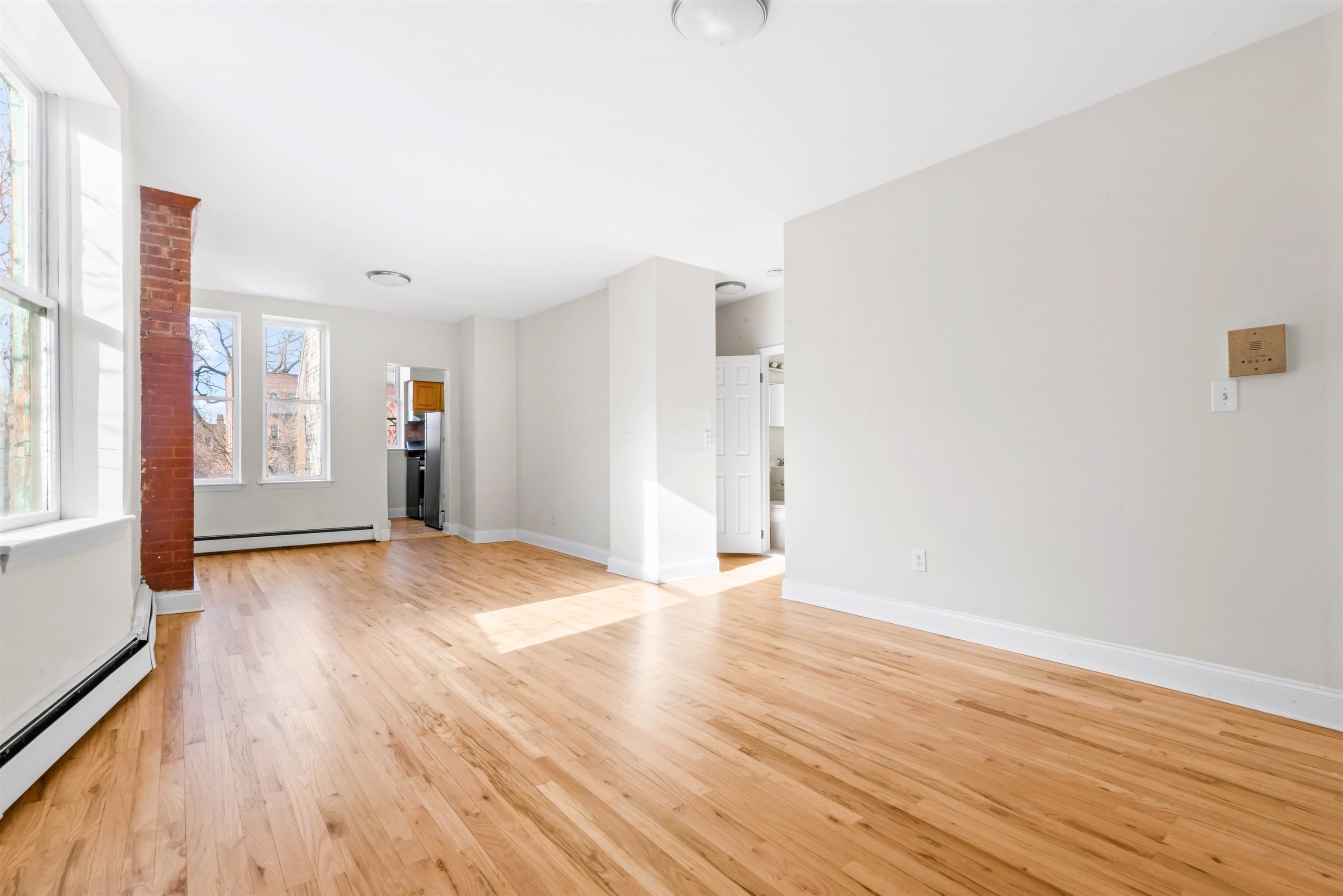 297 BARROW ST Unit: 32