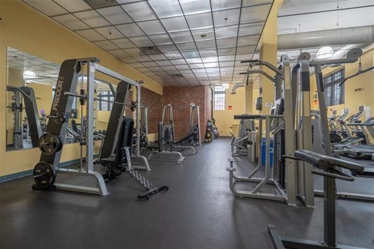 187 WAYNE ST Unit: 201C