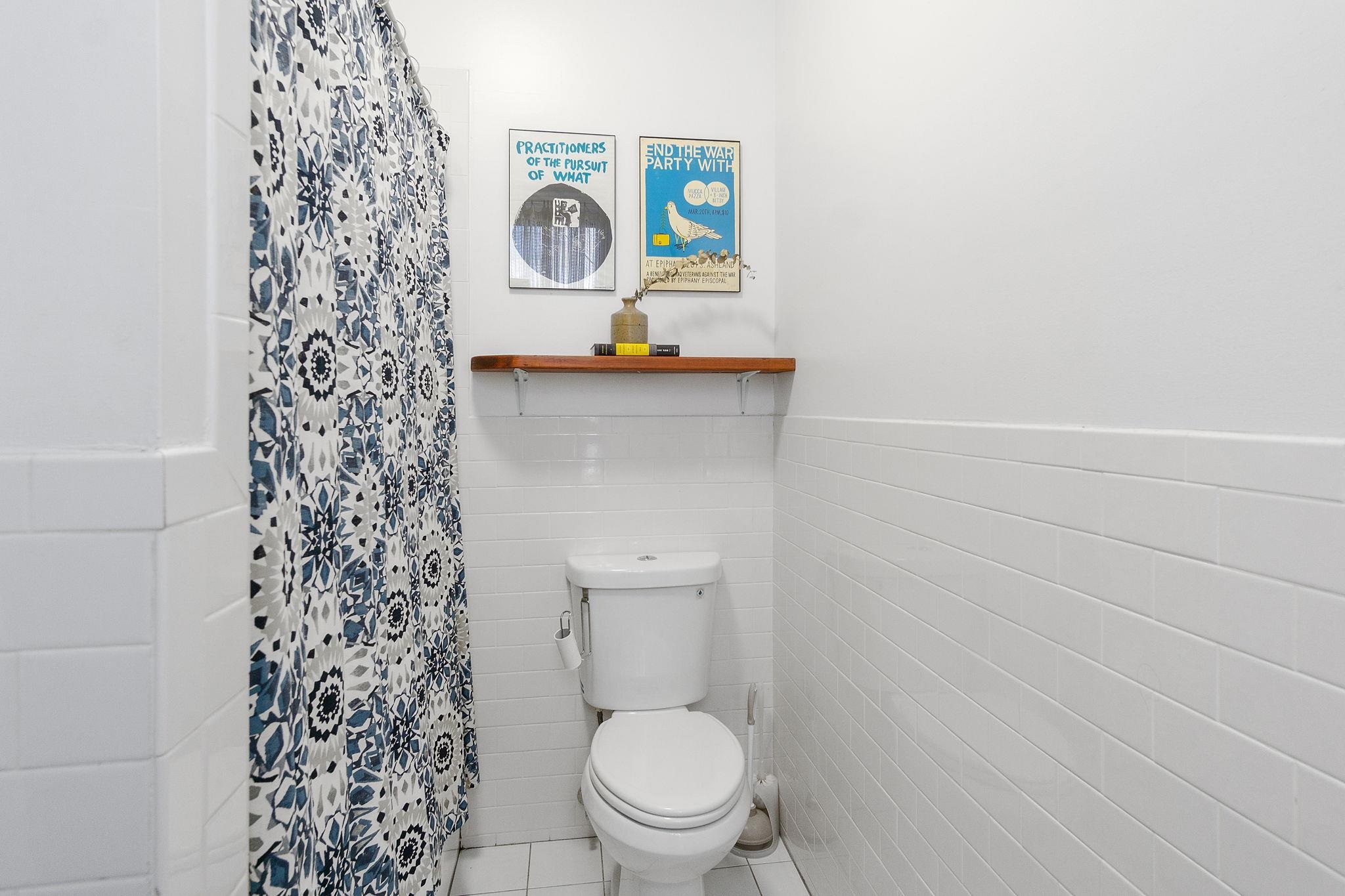 262 BARROW ST Unit: 2