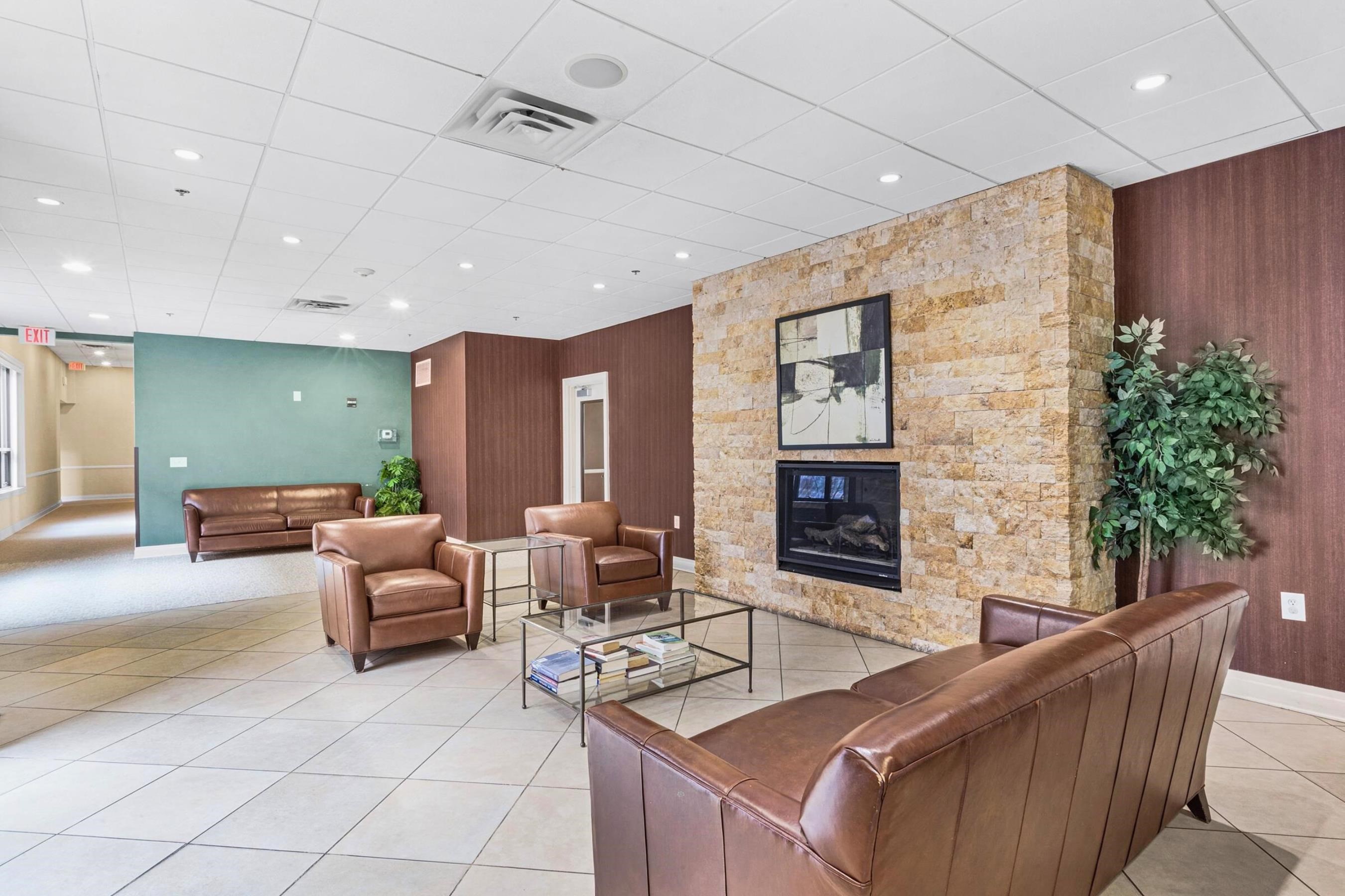 10 REGENT ST Unit: 704