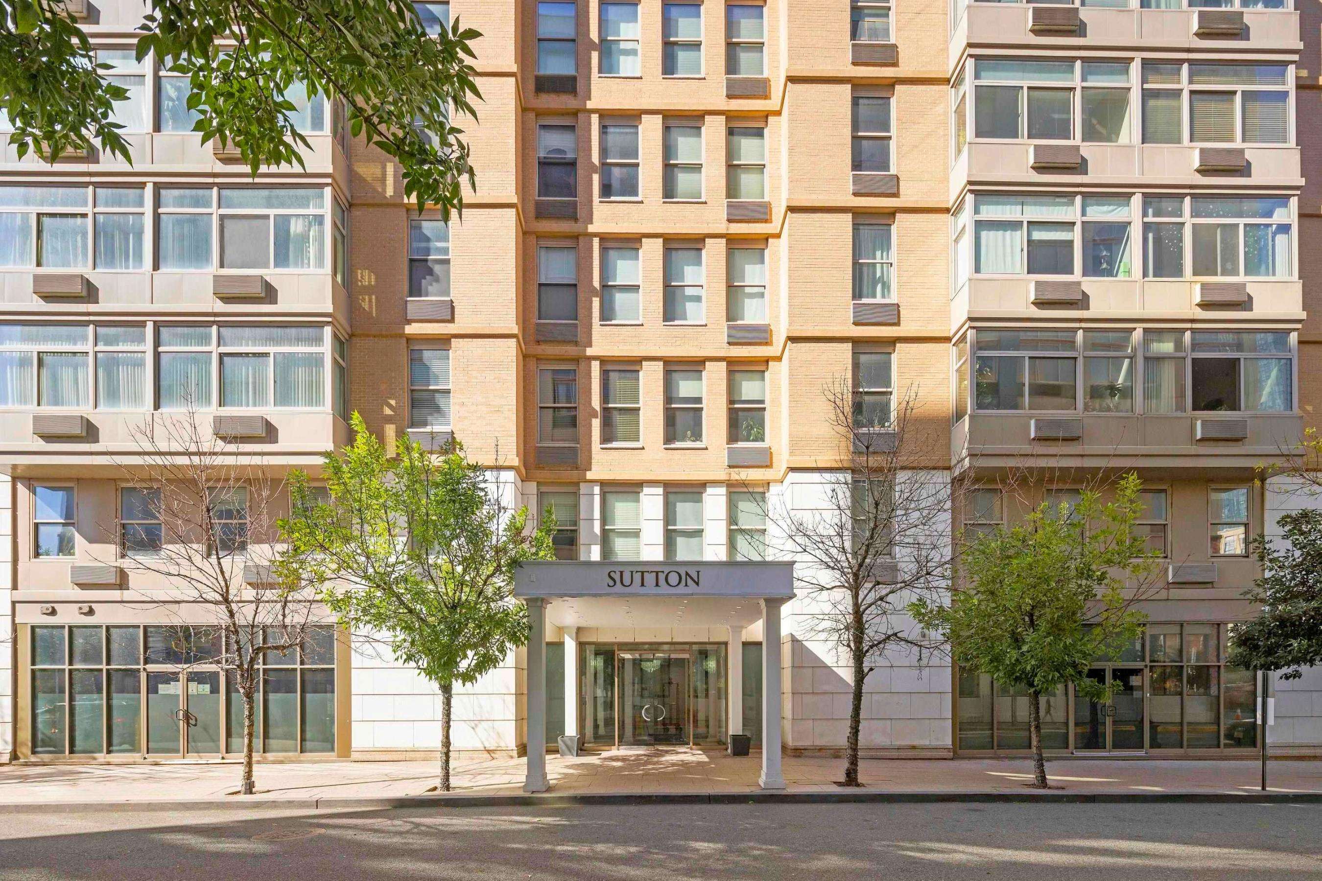 10 REGENT ST Unit: 704