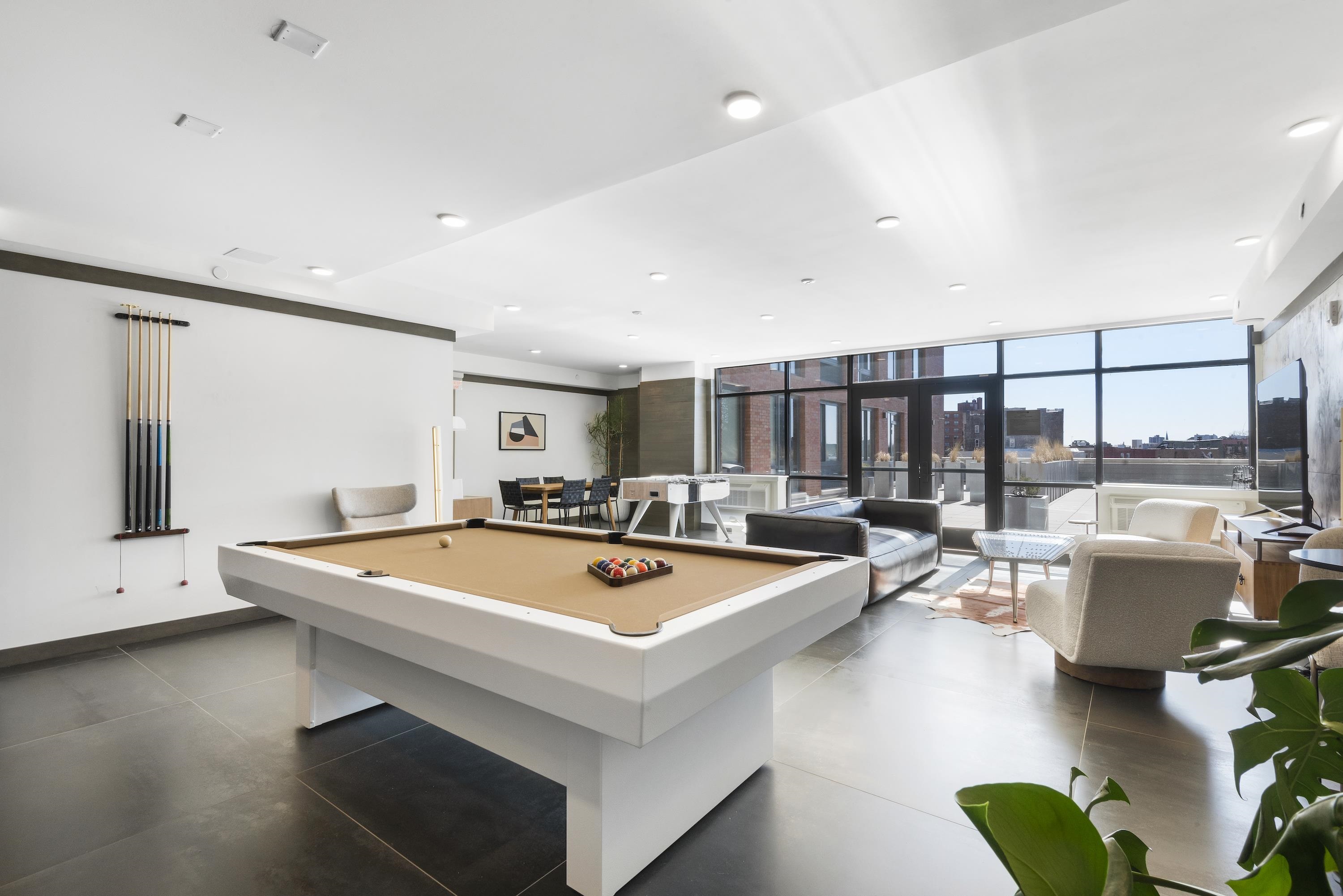 55 JORDAN AVE Unit: 9914