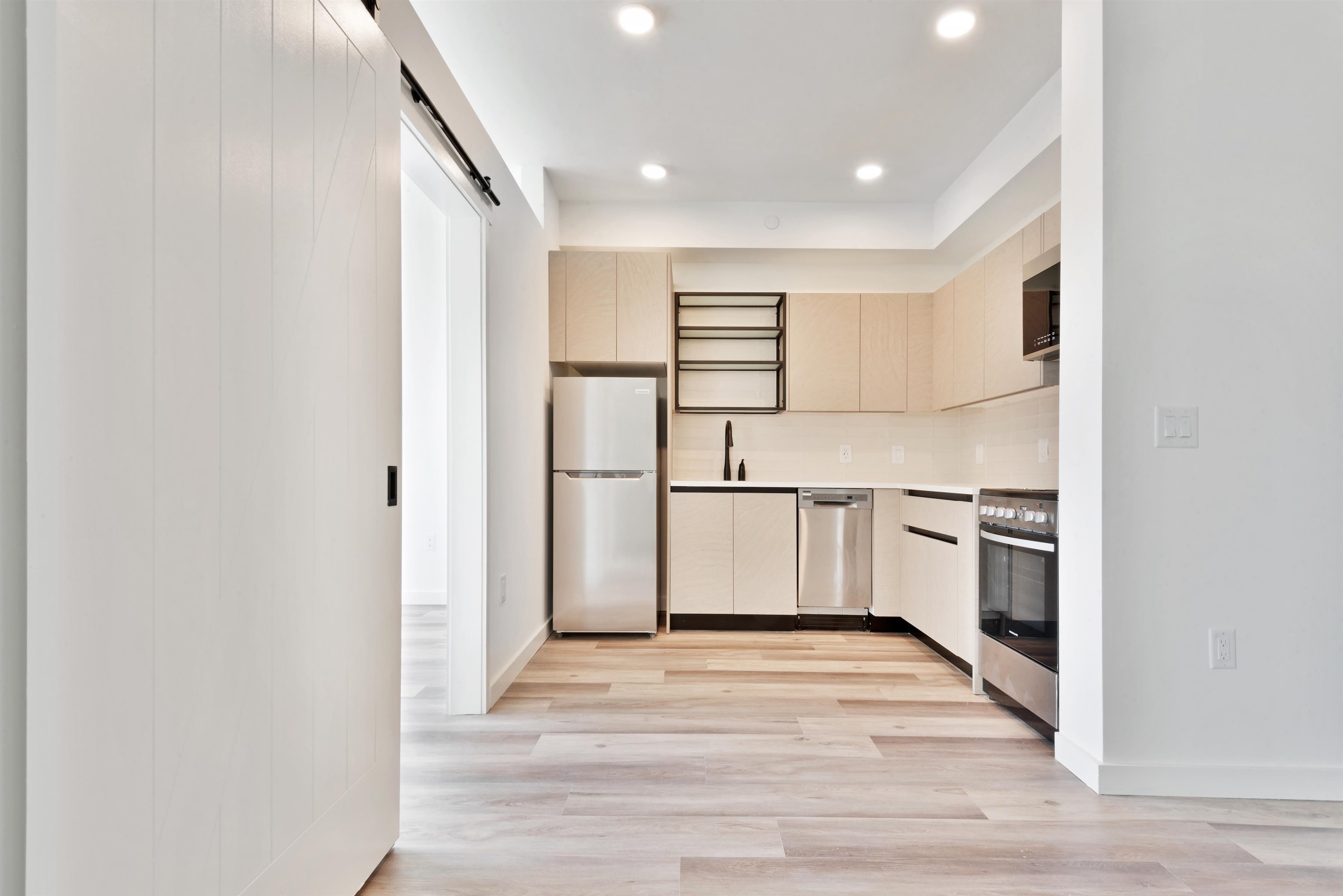 55 JORDAN AVE Unit: 1490