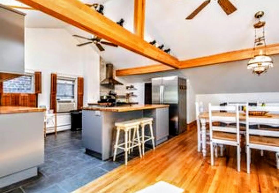 56 MERCER ST Unit: 2