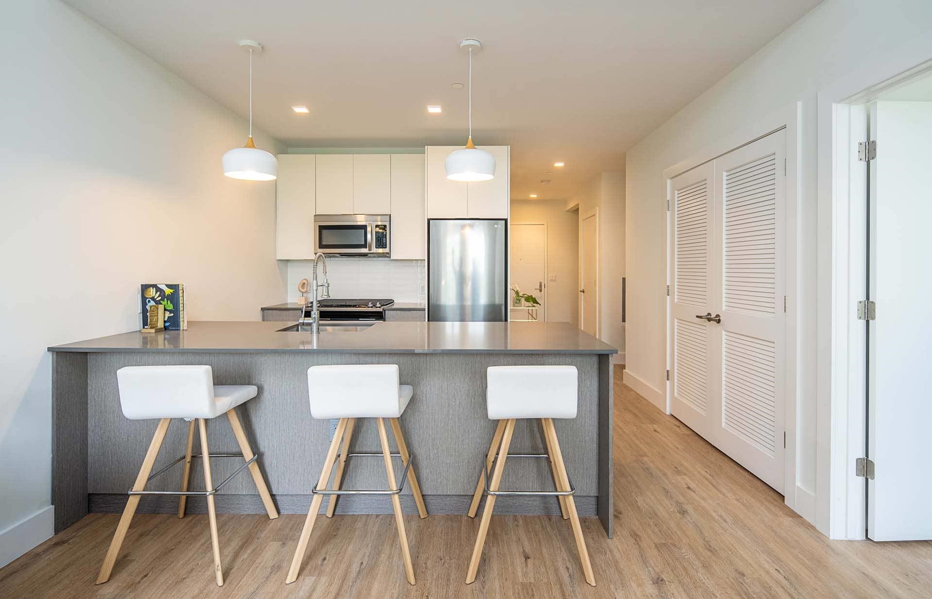 323 PINE ST Unit: 430