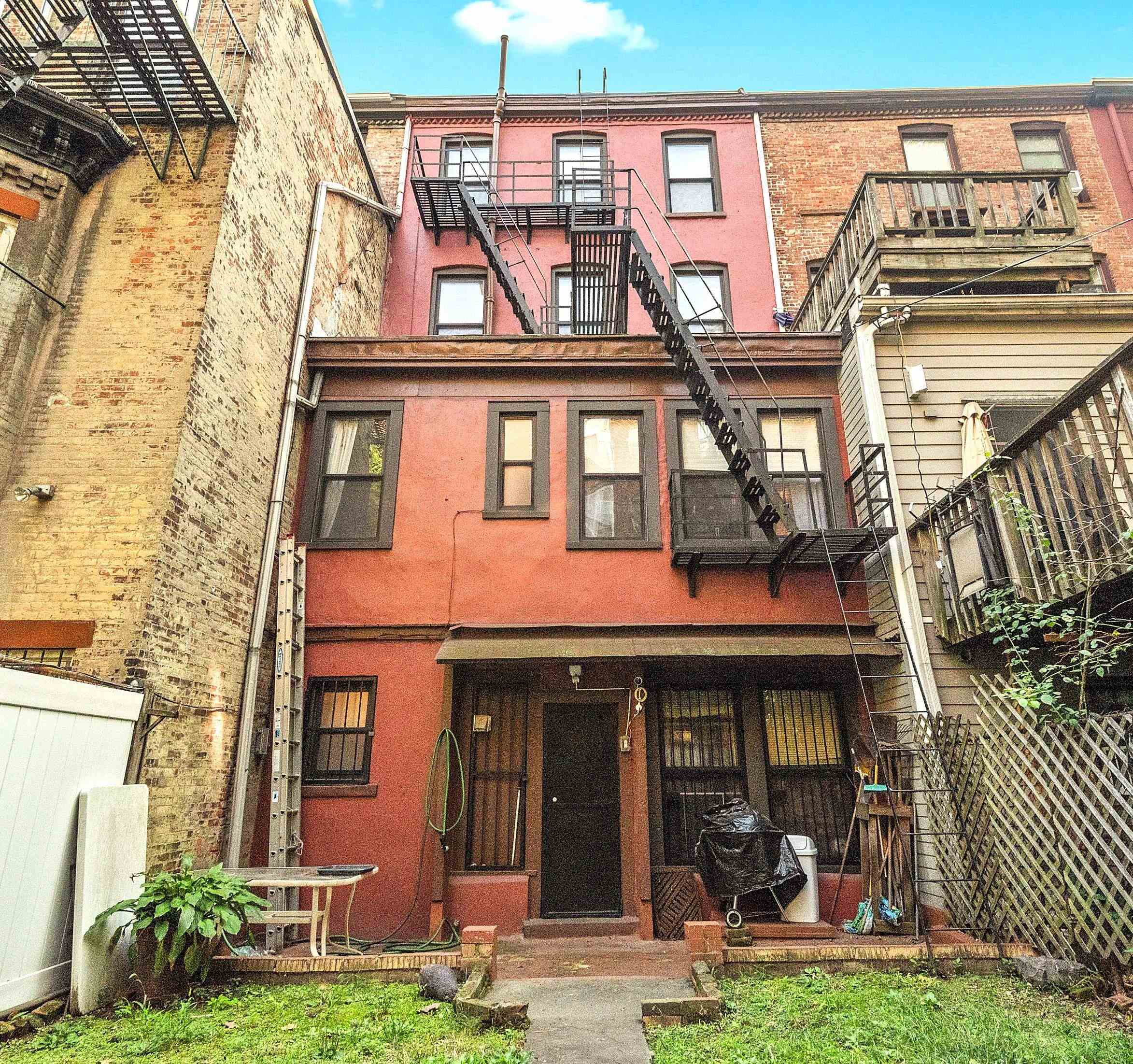 96 MERCER ST