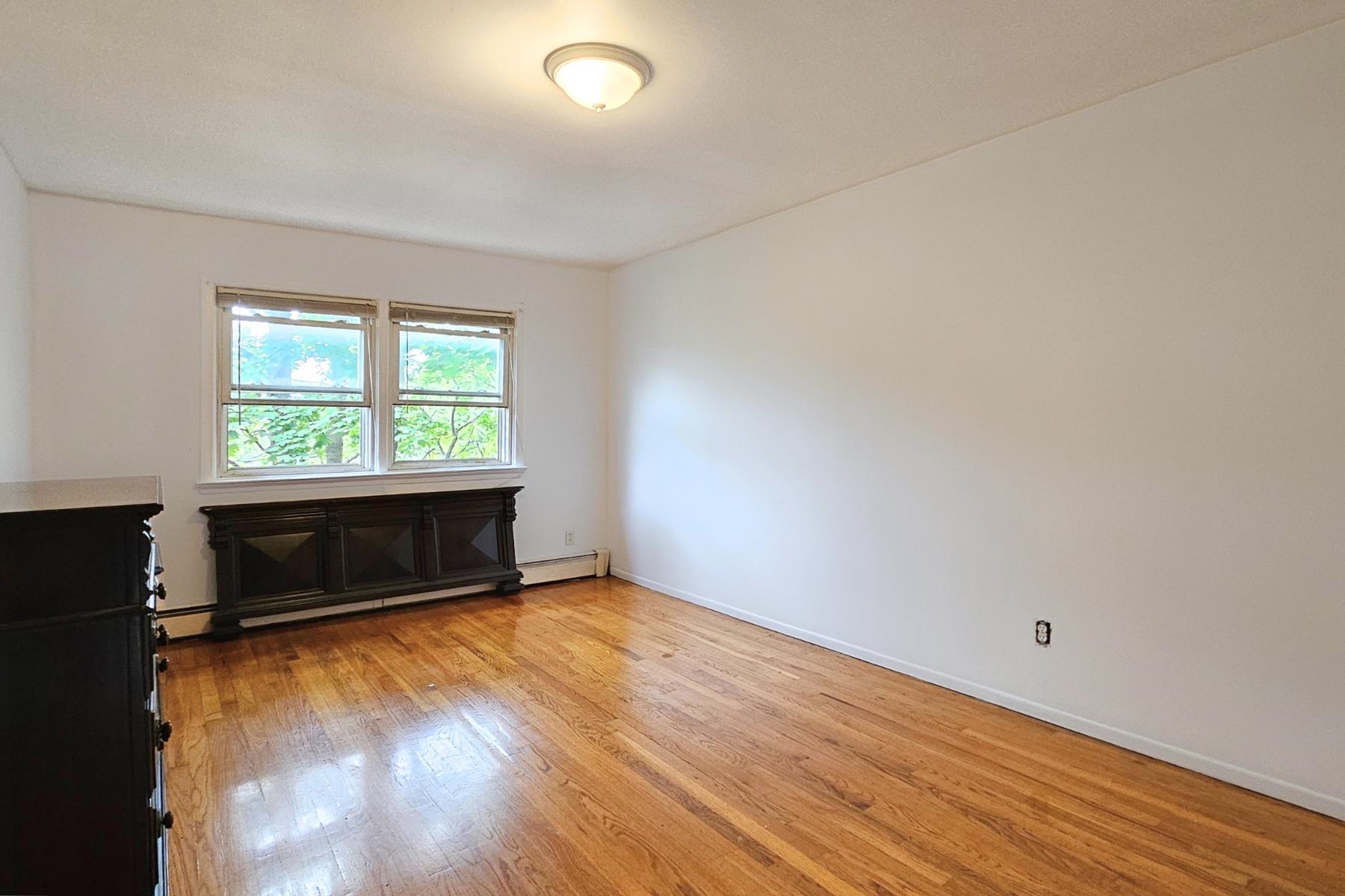 41 ALAN TERRACE Unit: 1