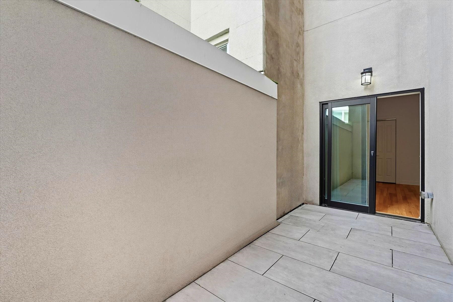 251 NEWARK AVE Unit: 2-C