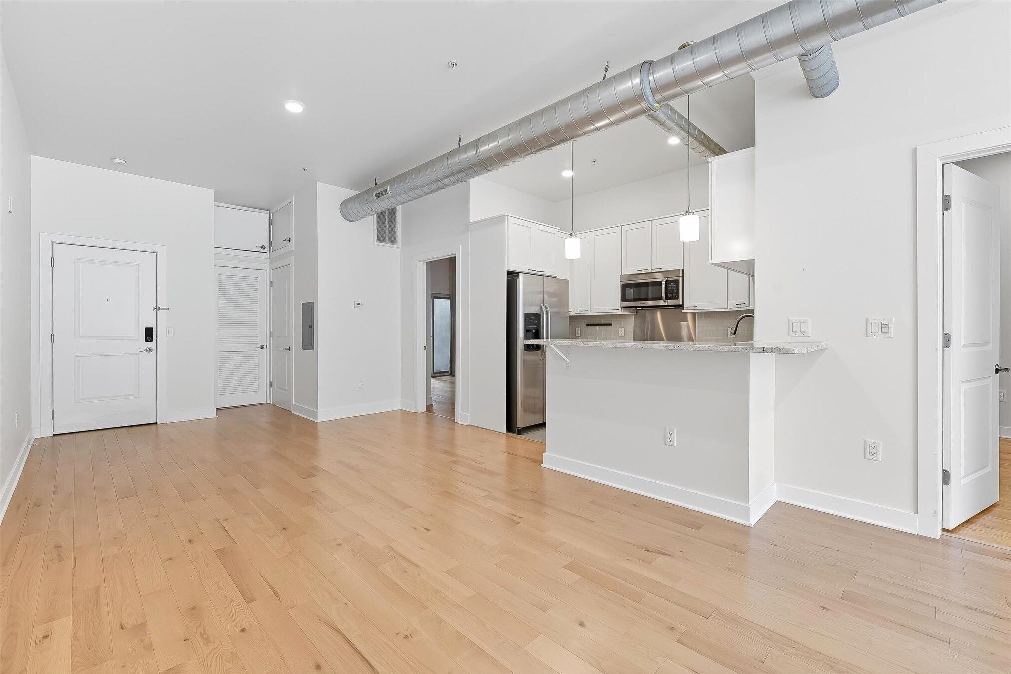 251 NEWARK AVE Unit: 2-C