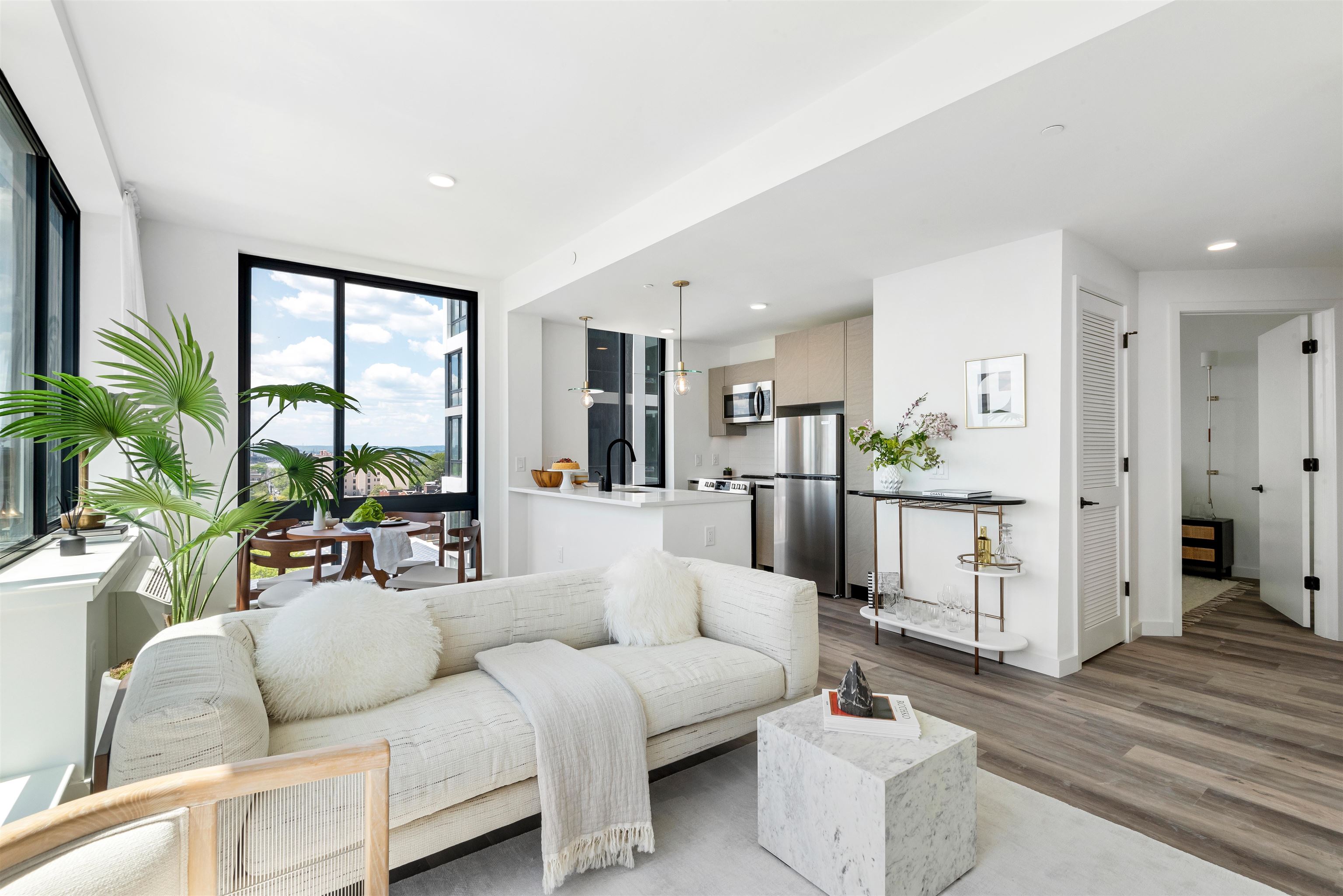 55 JORDAN AVE Unit: 8210