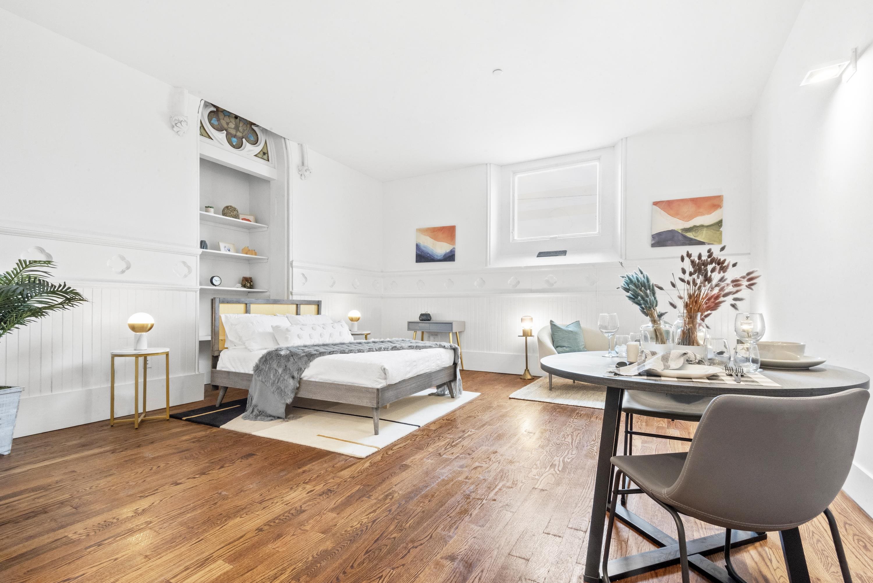 380 MONTGOMERY ST Unit: 2107