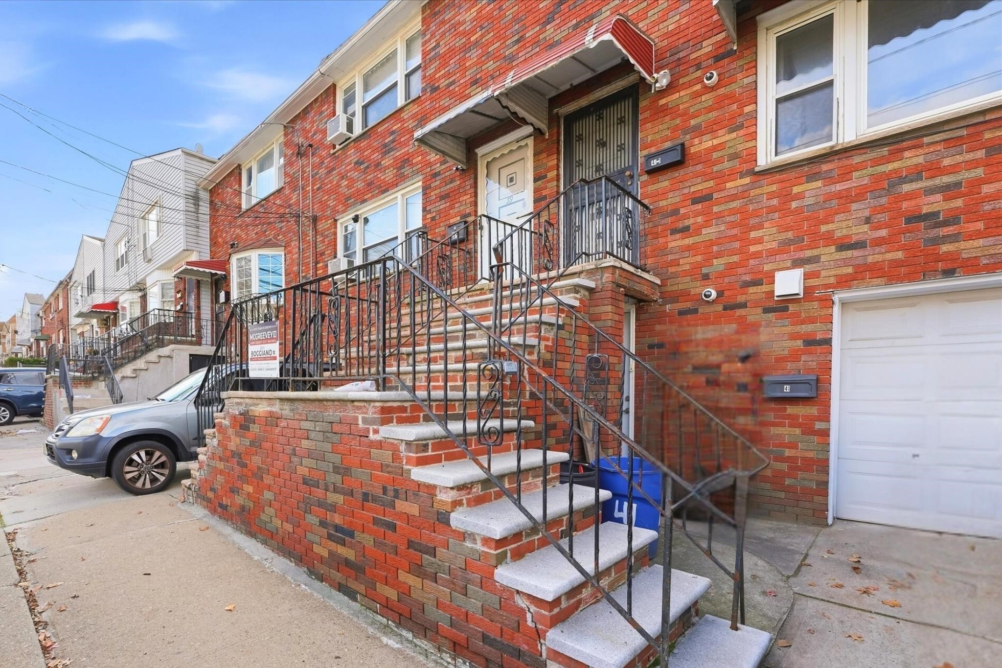 41 ALAN TERRACE Unit: 1