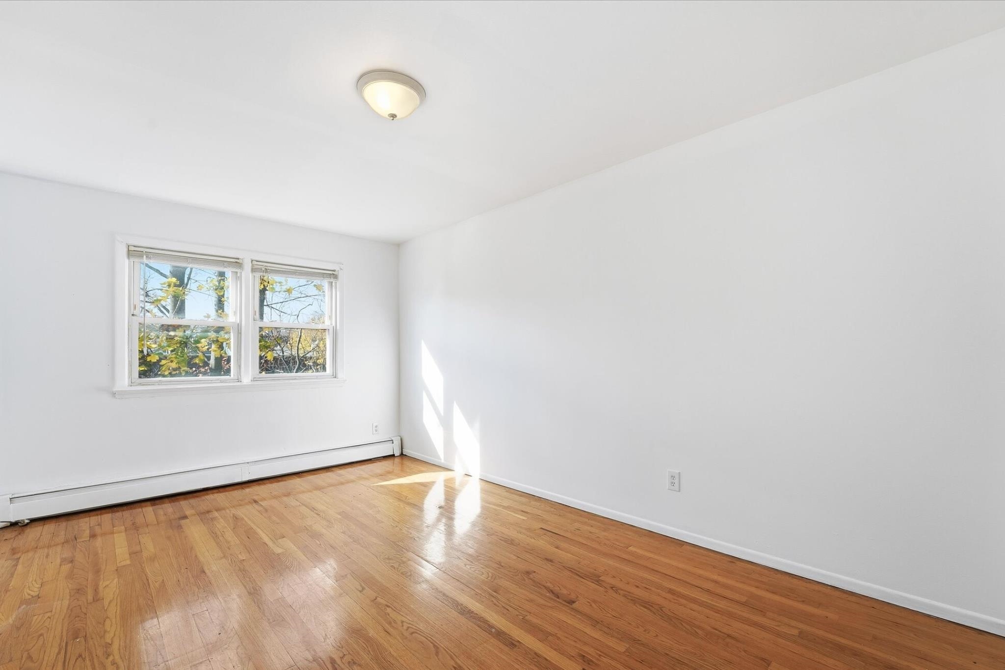 41 ALAN TERRACE Unit: 1