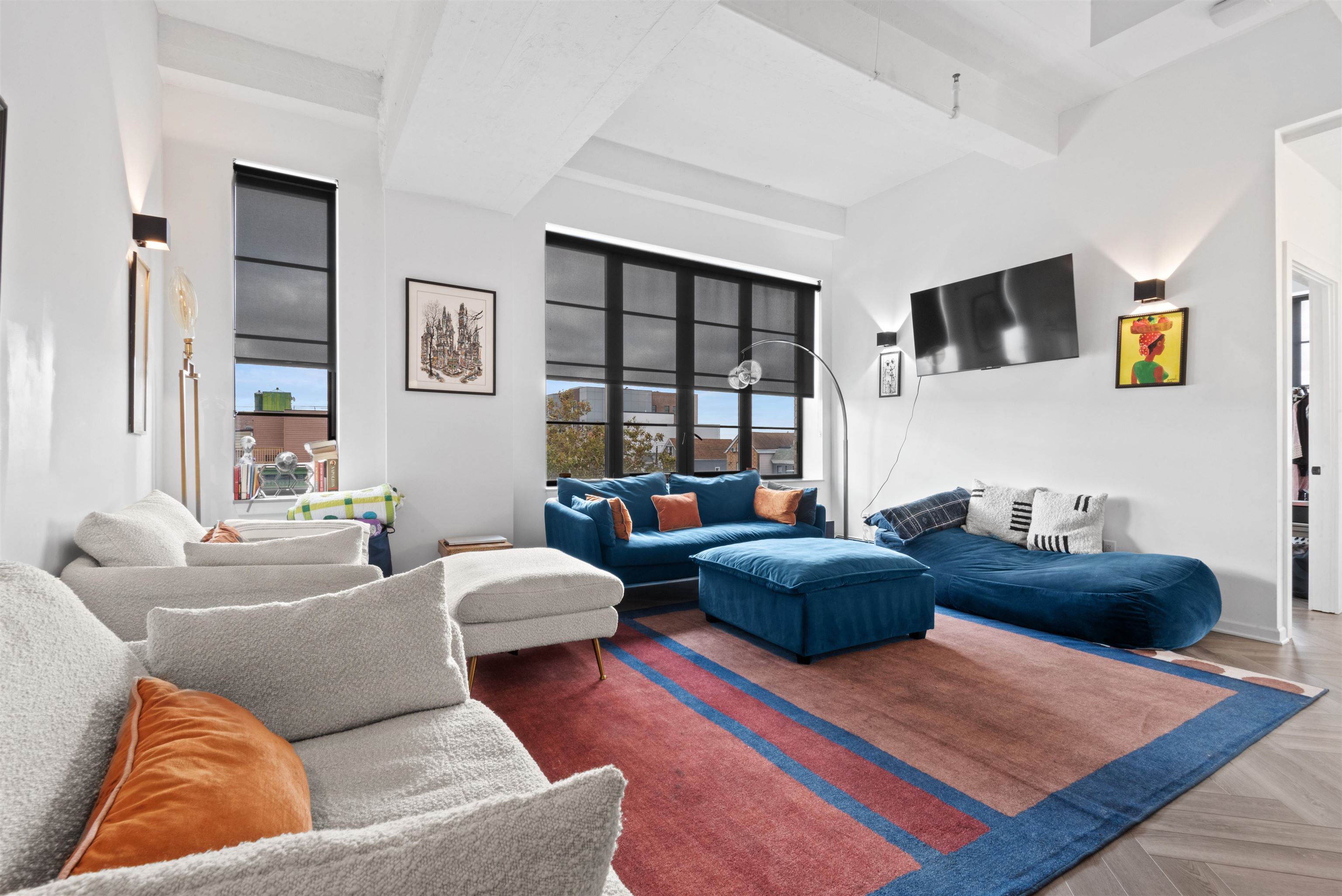 142 CHARLES ST Unit: 3C