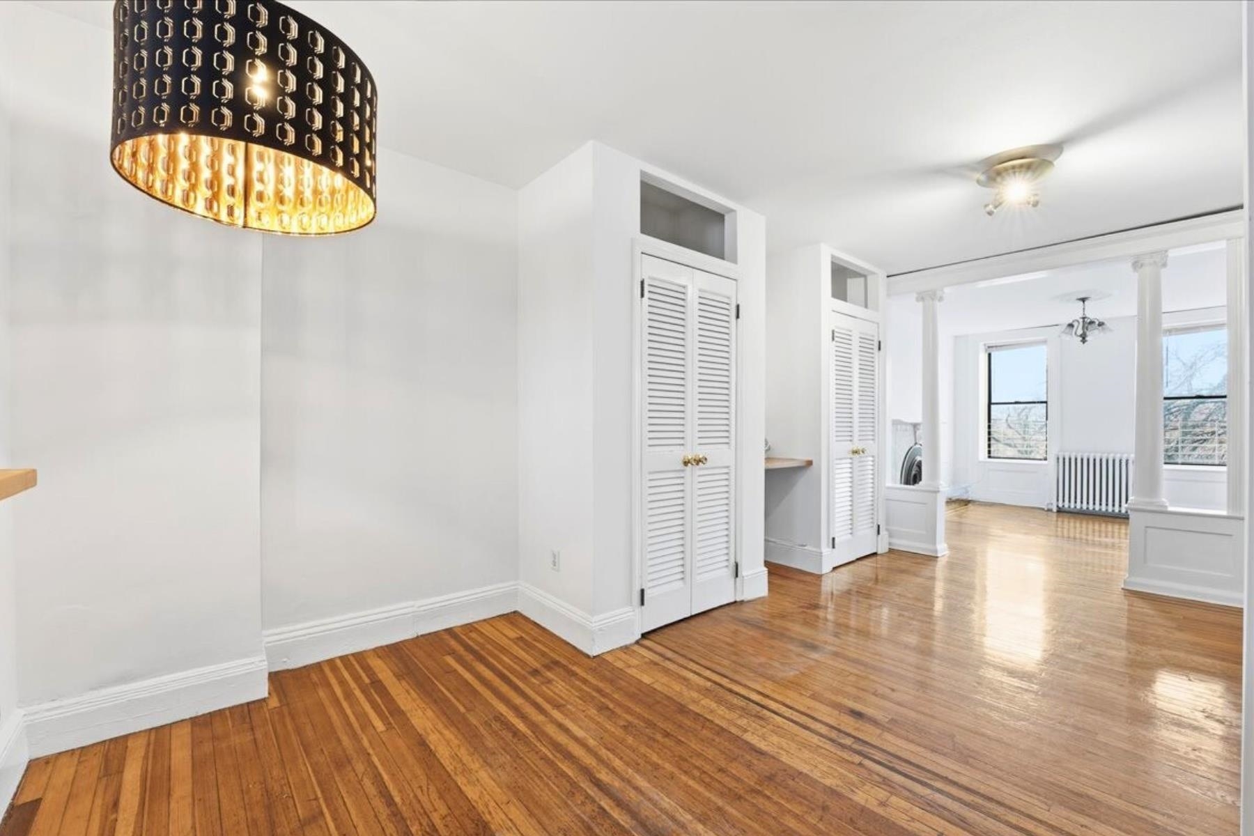 262 BARROW ST Unit: 3