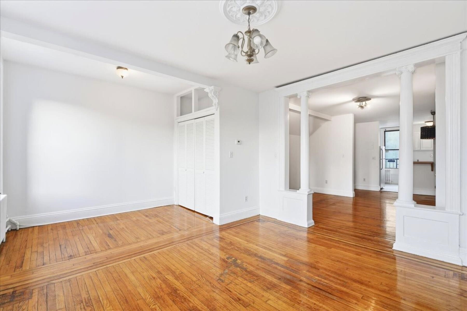 262 BARROW ST Unit: 3