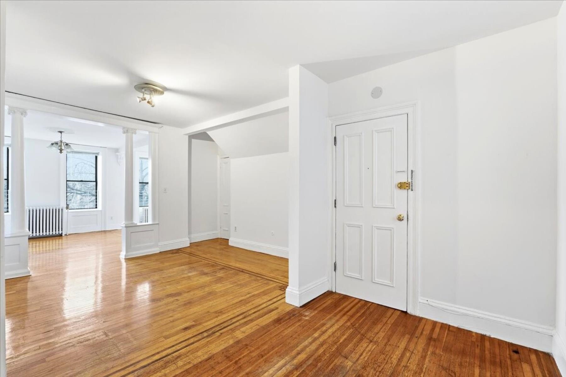 262 BARROW ST Unit: 3