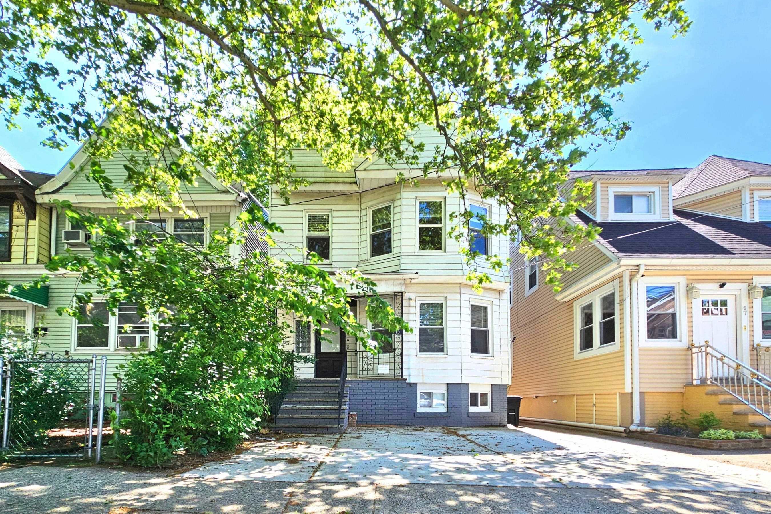 45 GAUTIER AVE Unit: 1