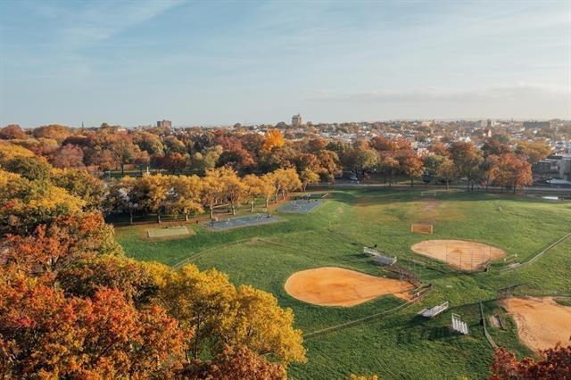 45 GAUTIER AVE Unit: 1