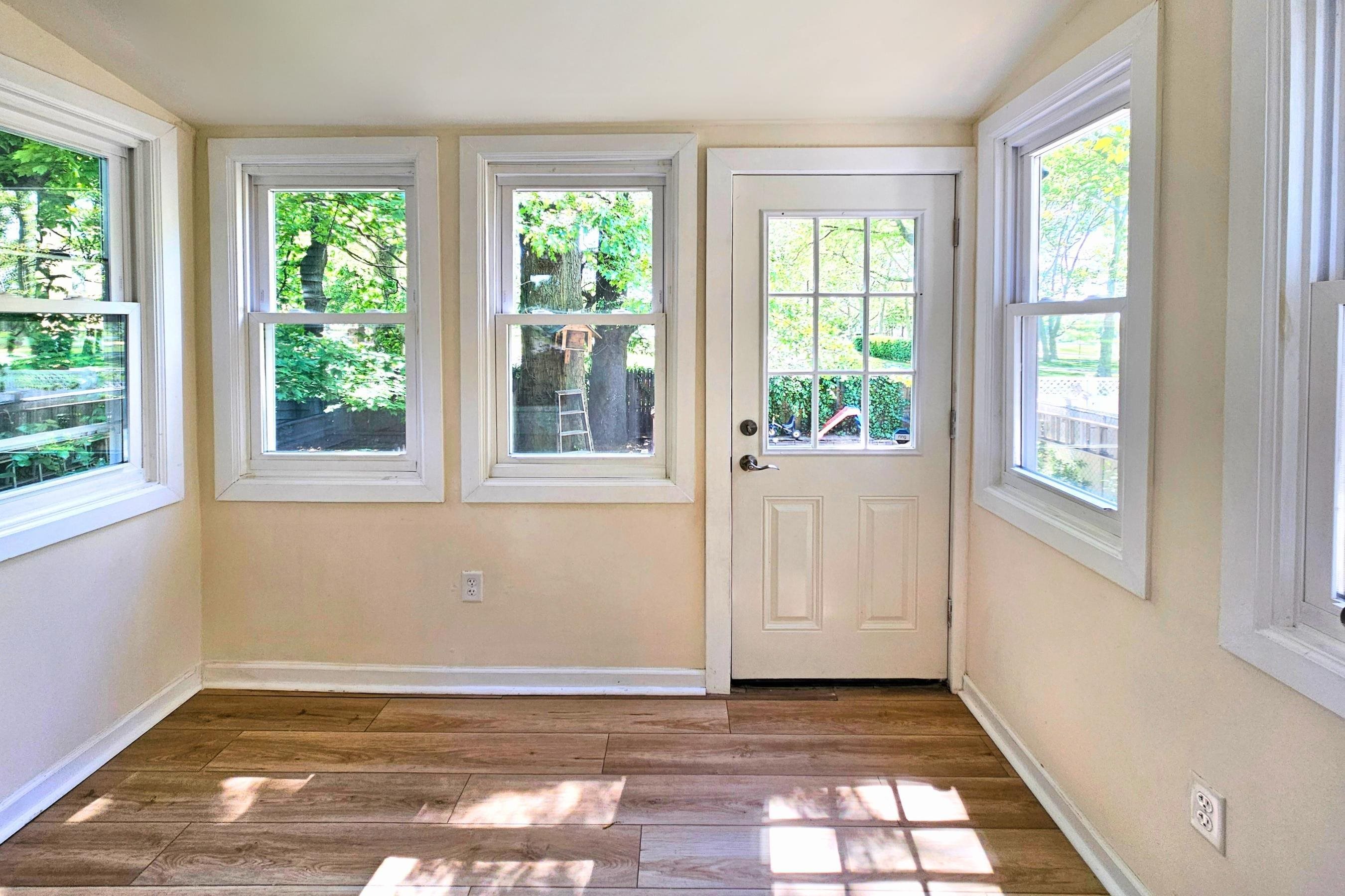 45 GAUTIER AVE Unit: 1