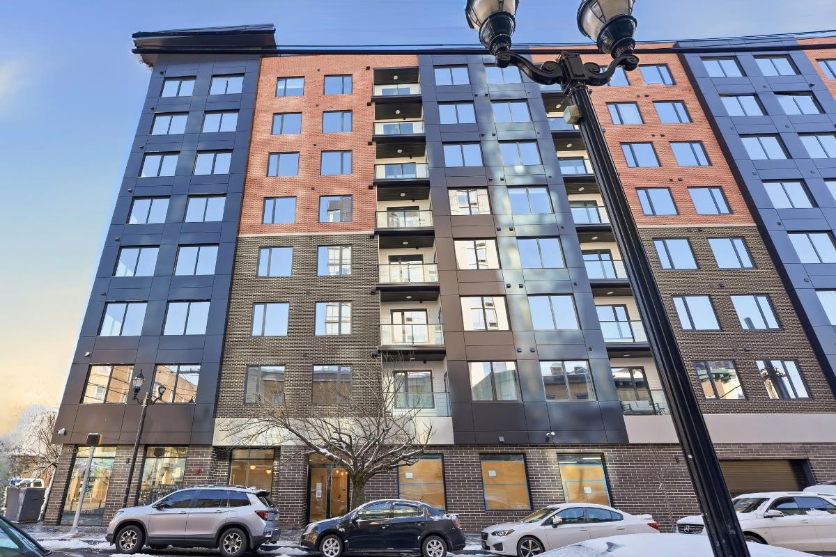 35 ORCHARD ST Unit: 303