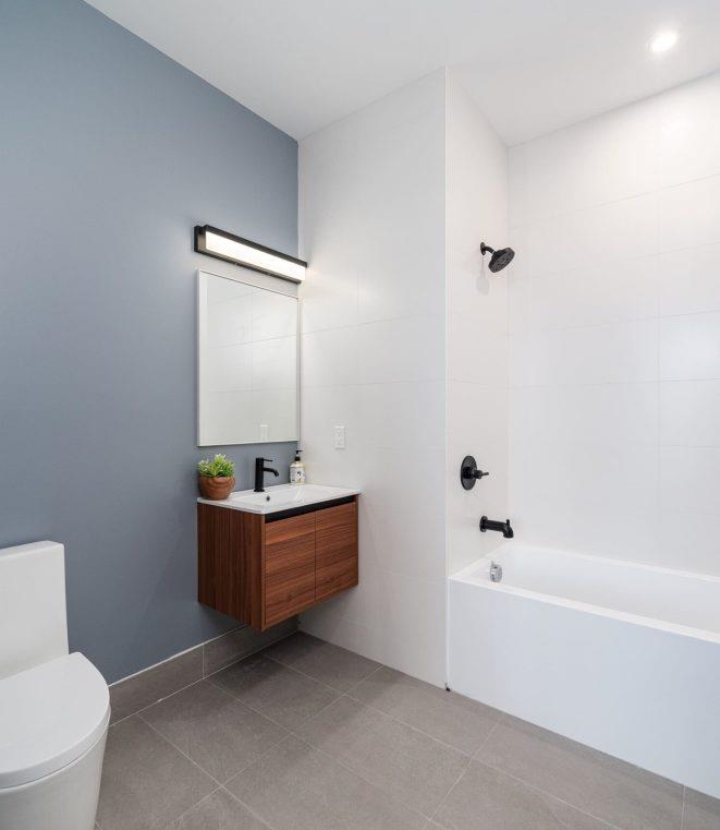 545 MARTIN LUTHER KING JR DR Unit: 409