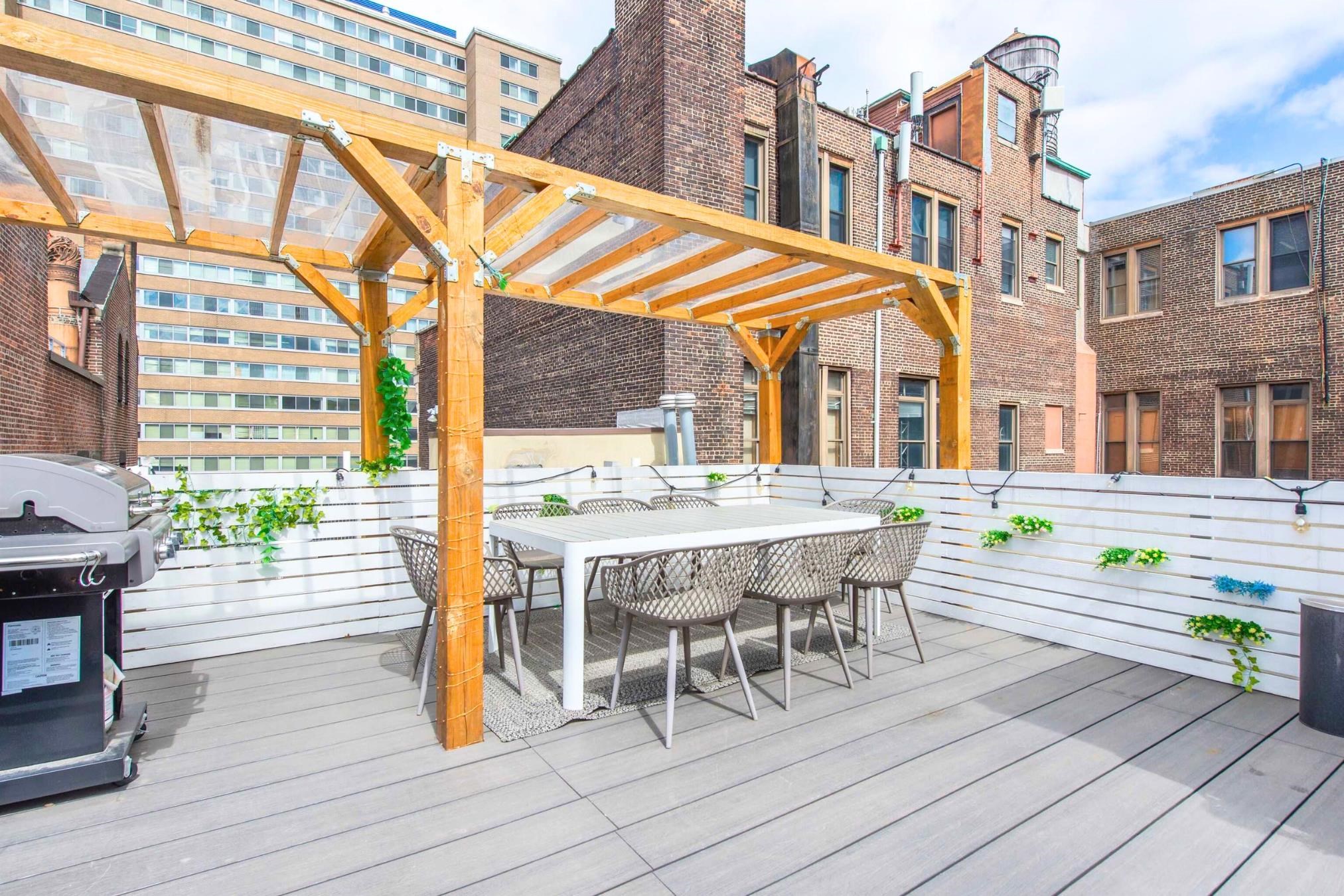 81 MONTGOMERY ST Unit: 7