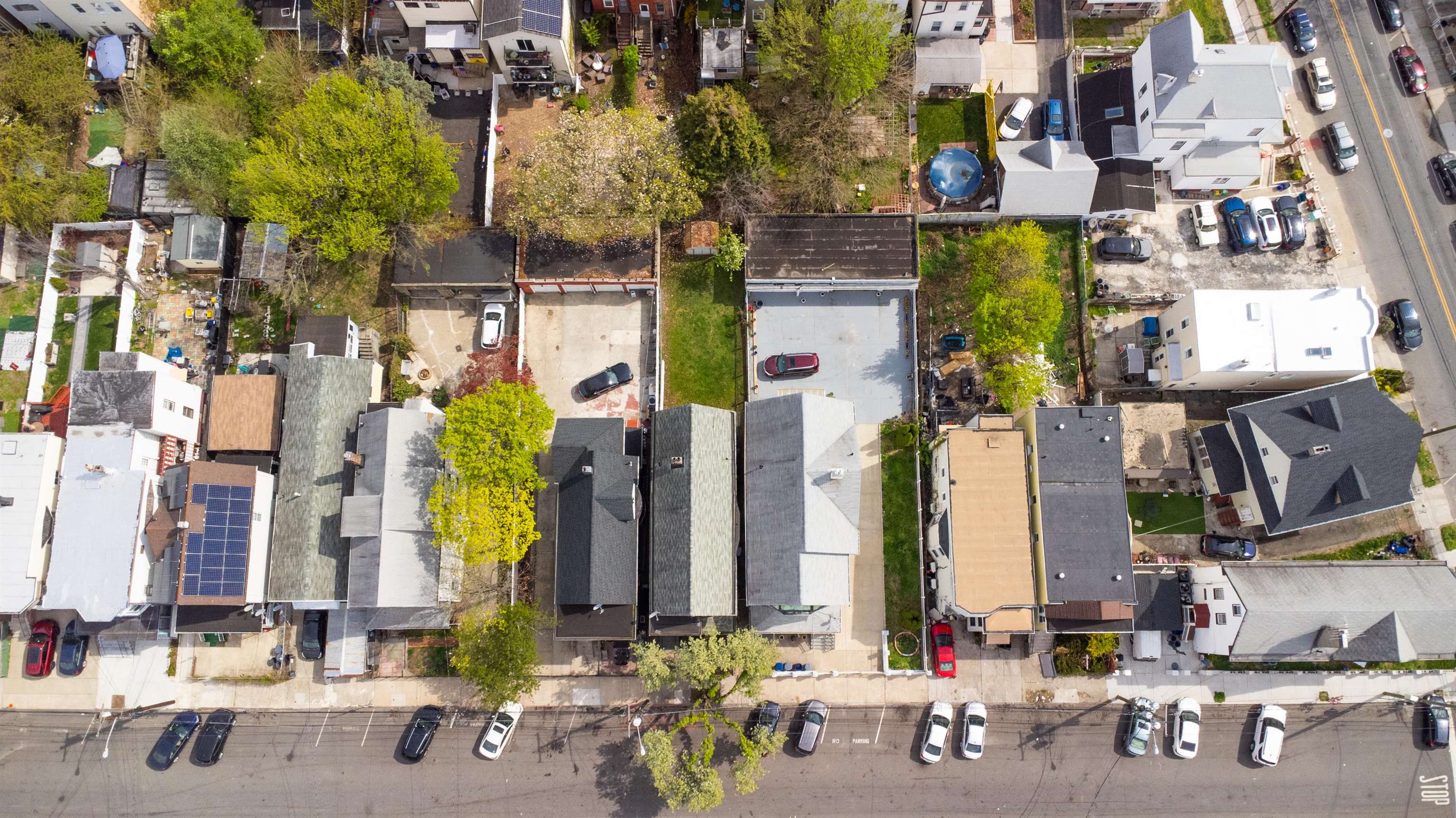 26 WINFIELD AVE