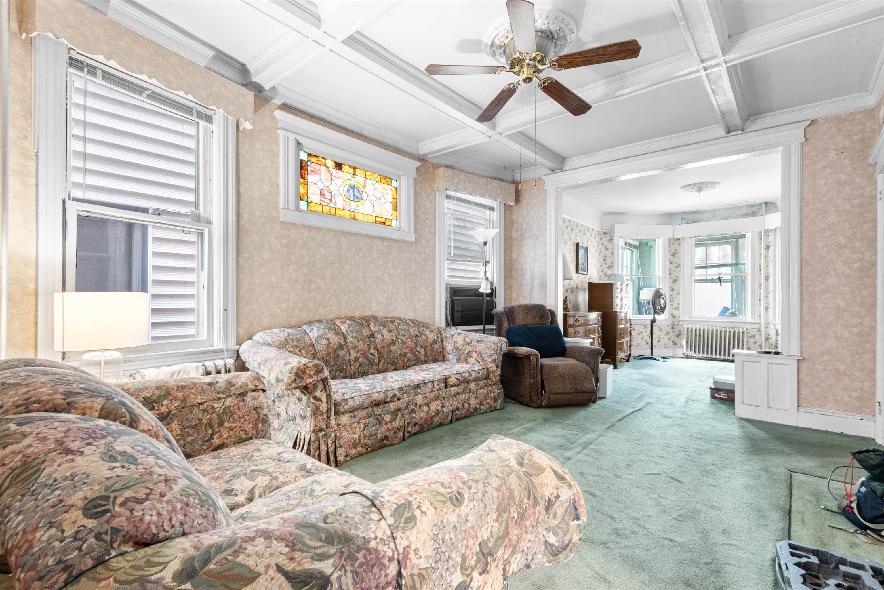 26 WINFIELD AVE
