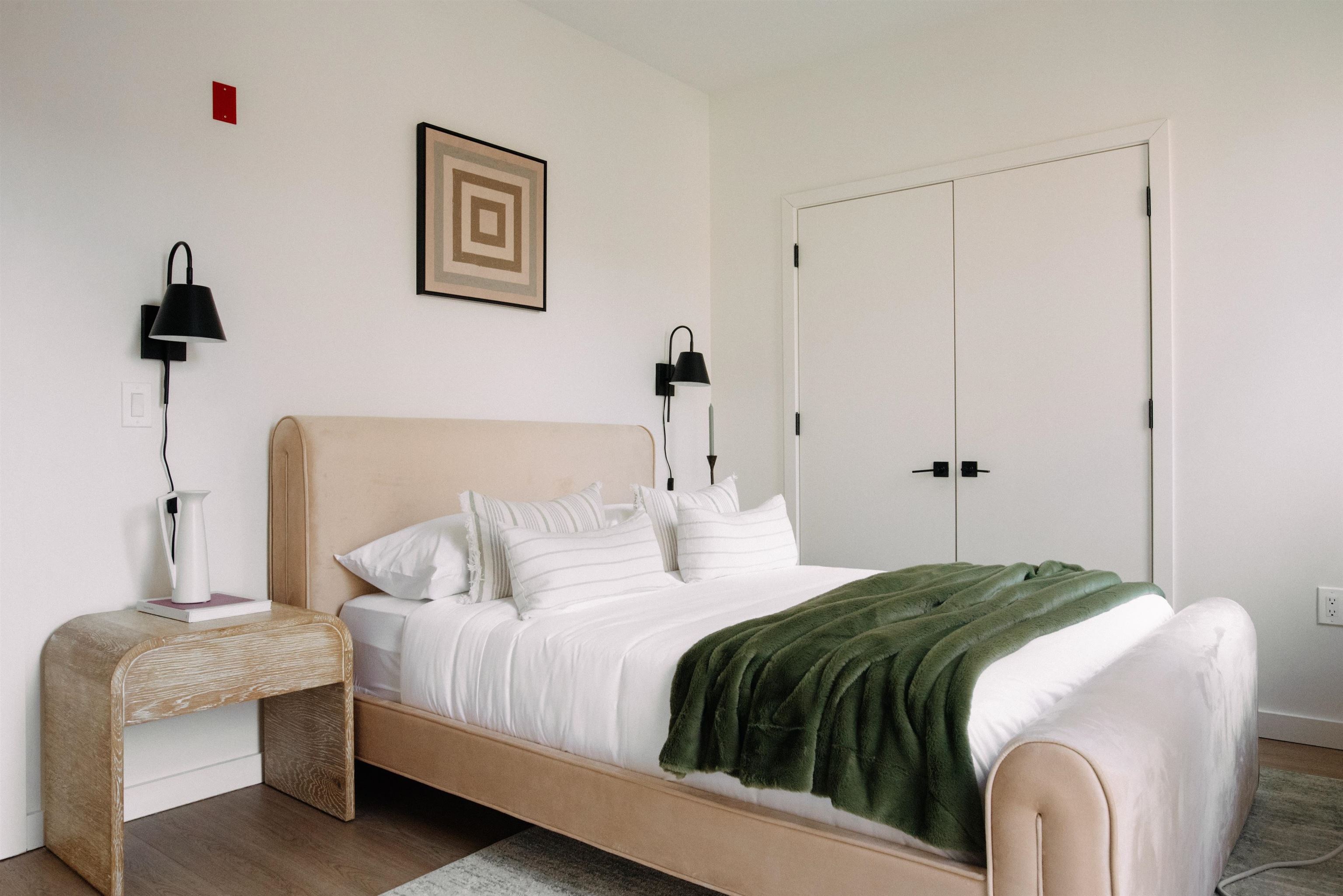 328 PACIFIC AVE Unit: 310