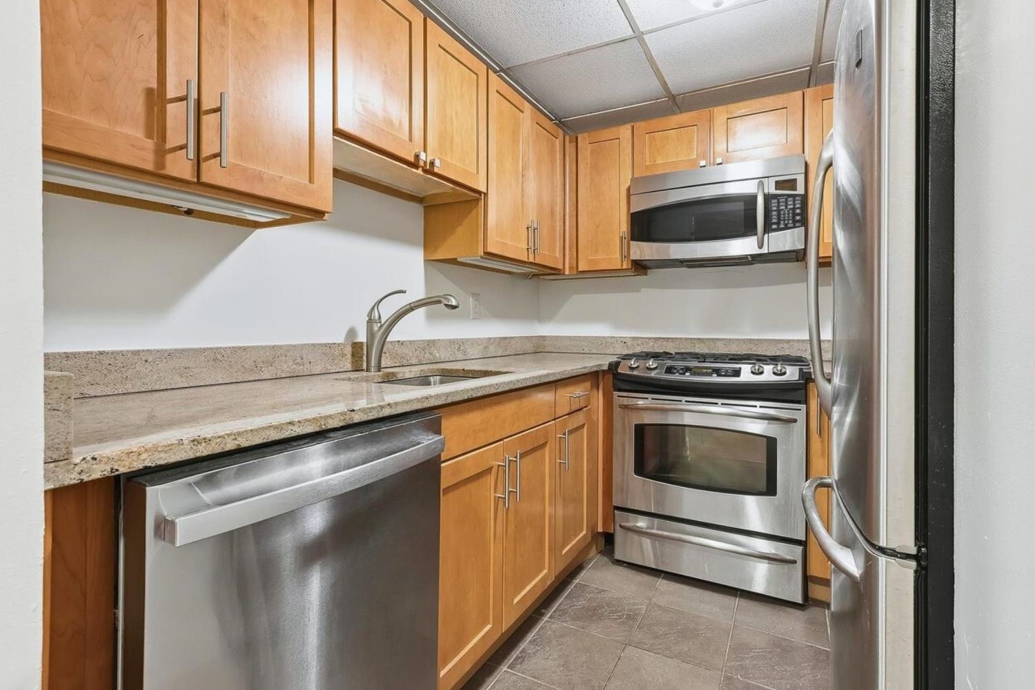 357 VARICK ST Unit: 123B